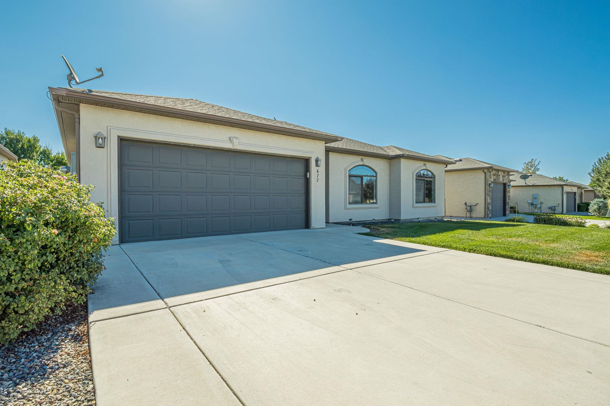 672 Muirfield Drive