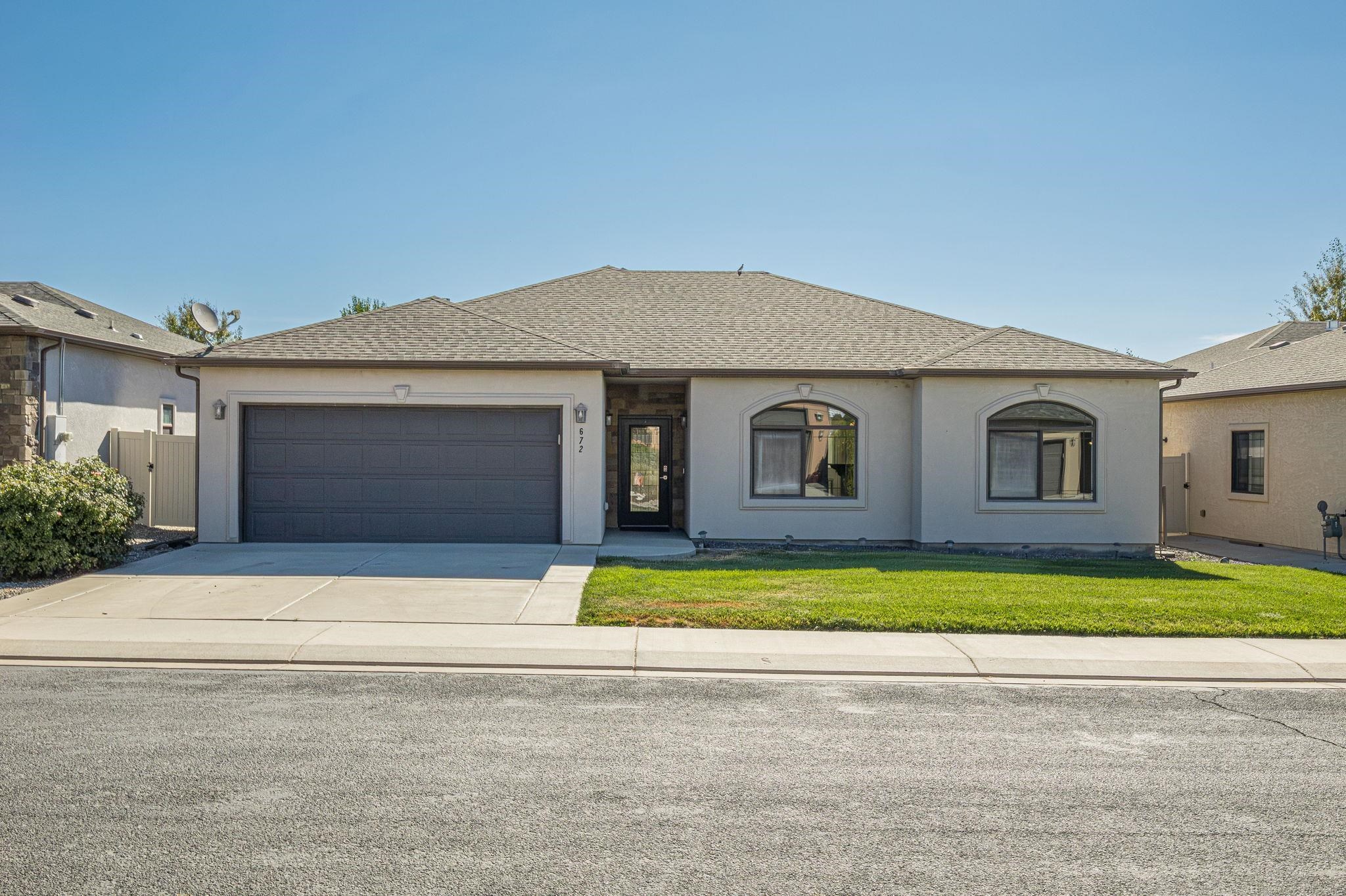 672 Muirfield Drive
