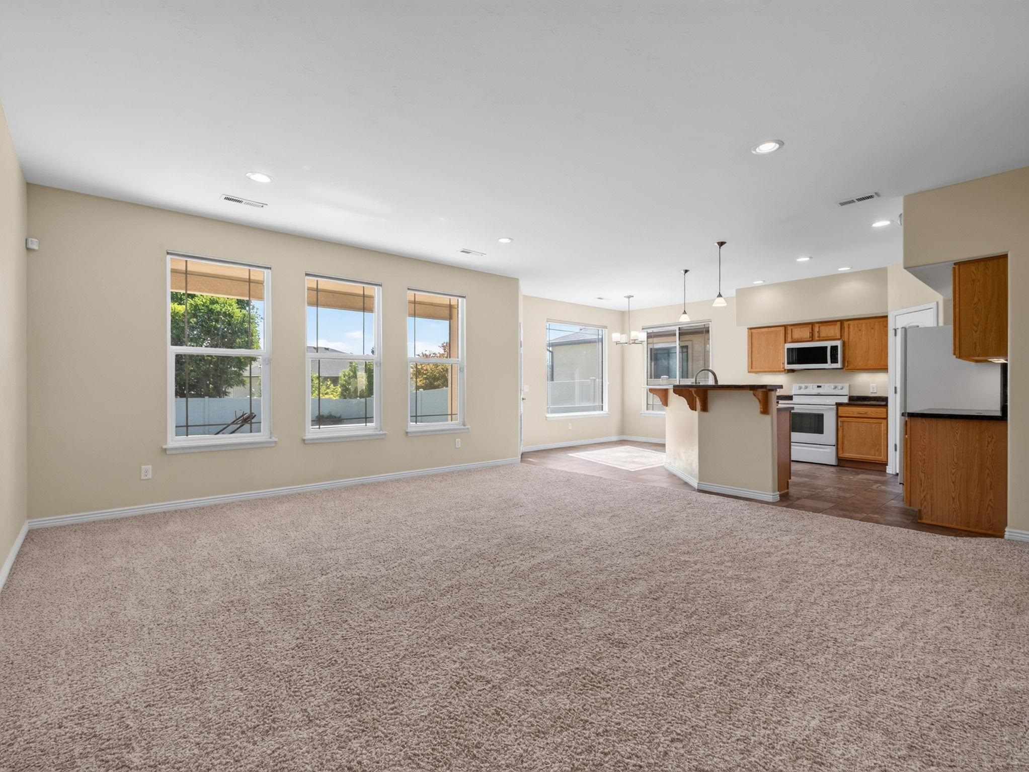 672 Muirfield Drive
