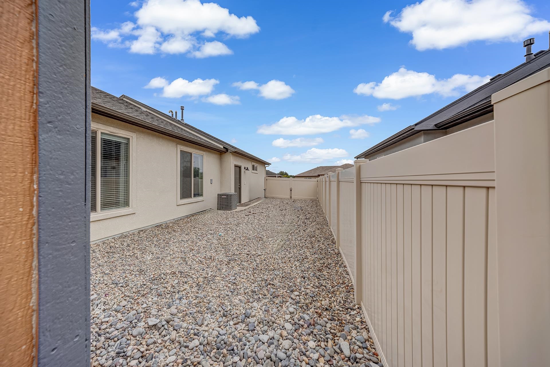 2952 Heron Drive