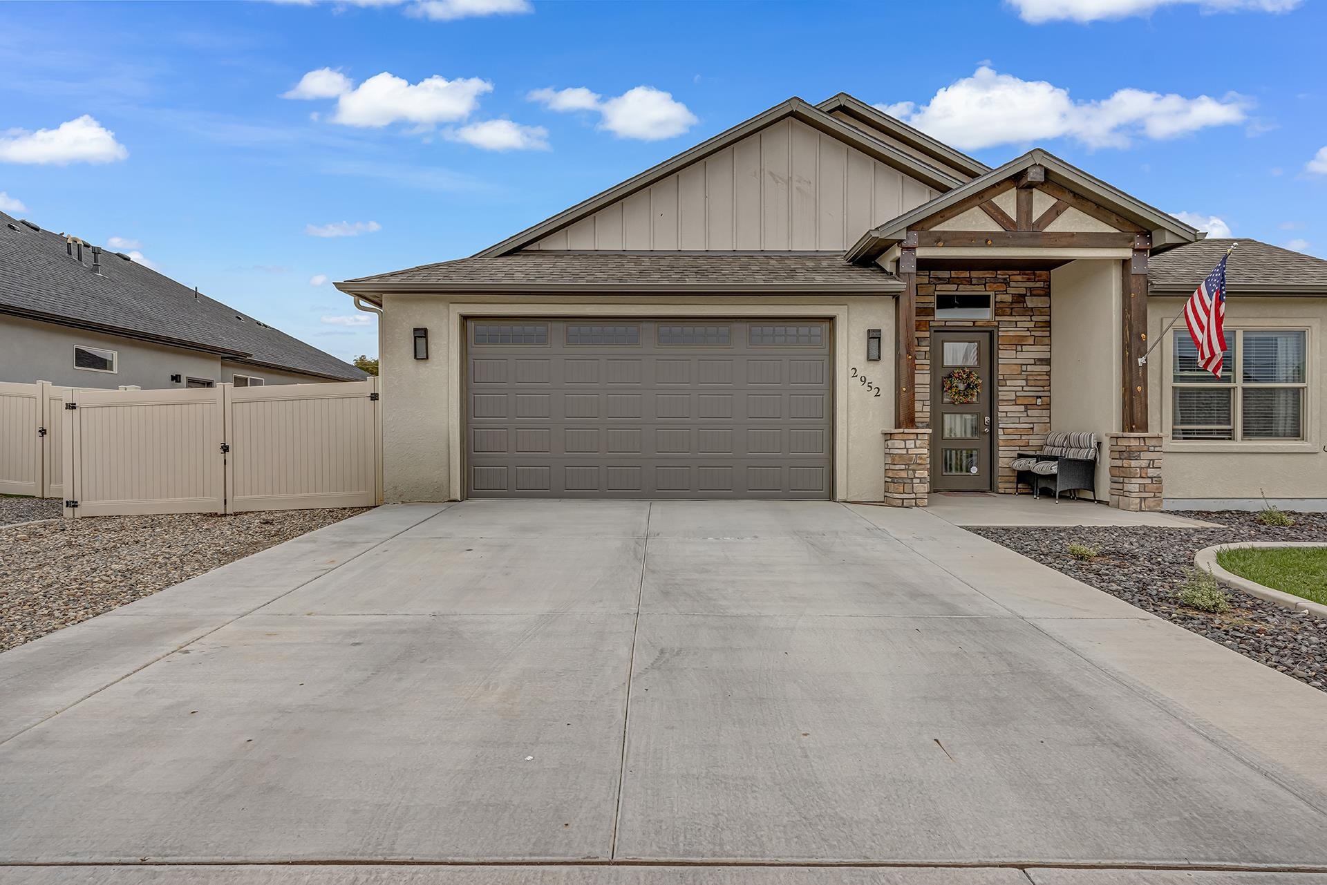 2952 Heron Drive