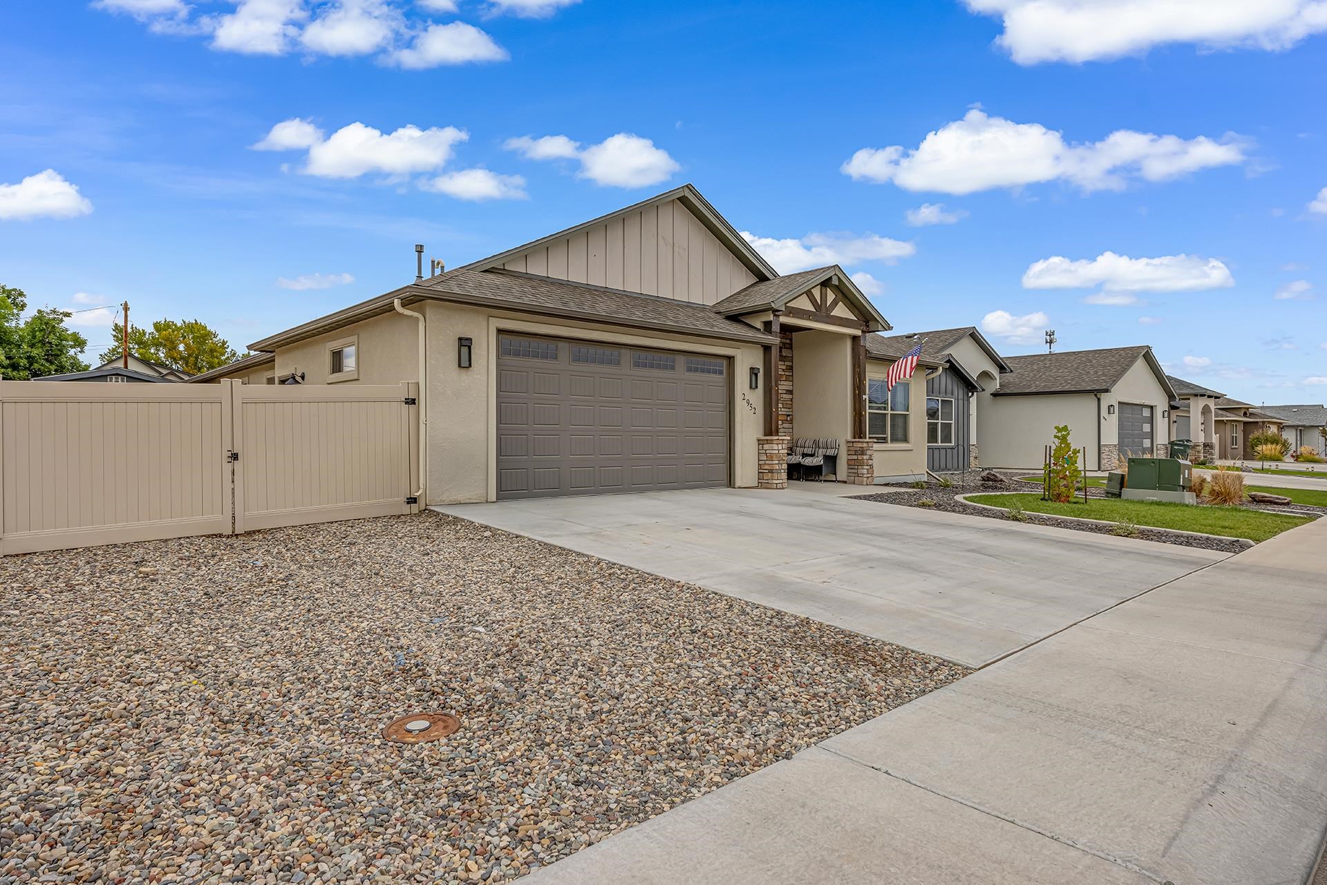 2952 Heron Drive
