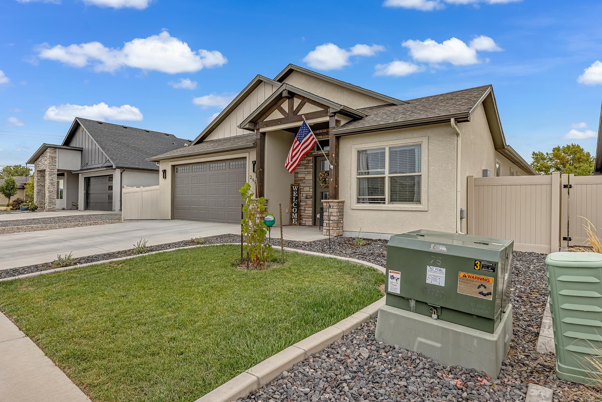 2952 Heron Drive