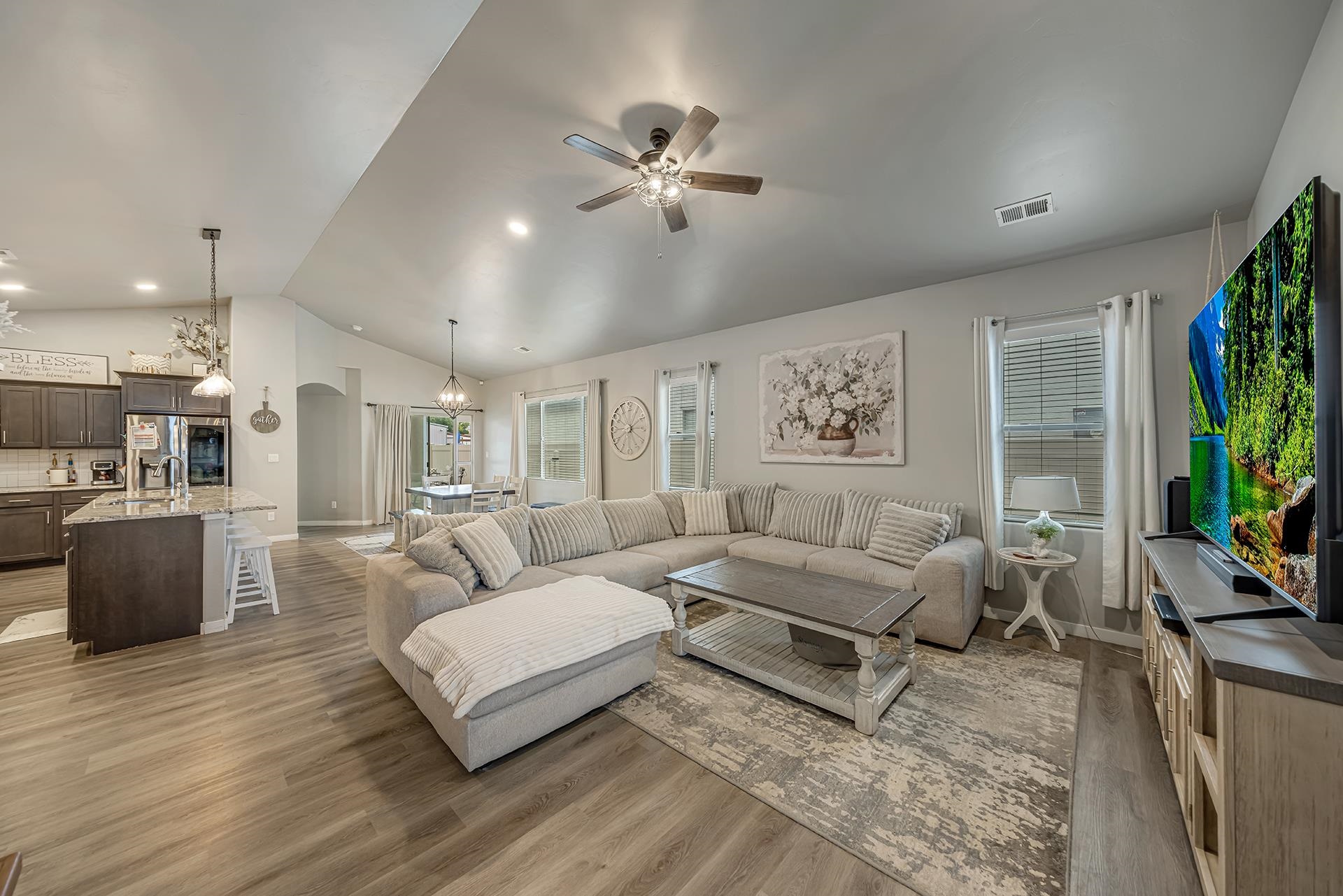 2952 Heron Drive