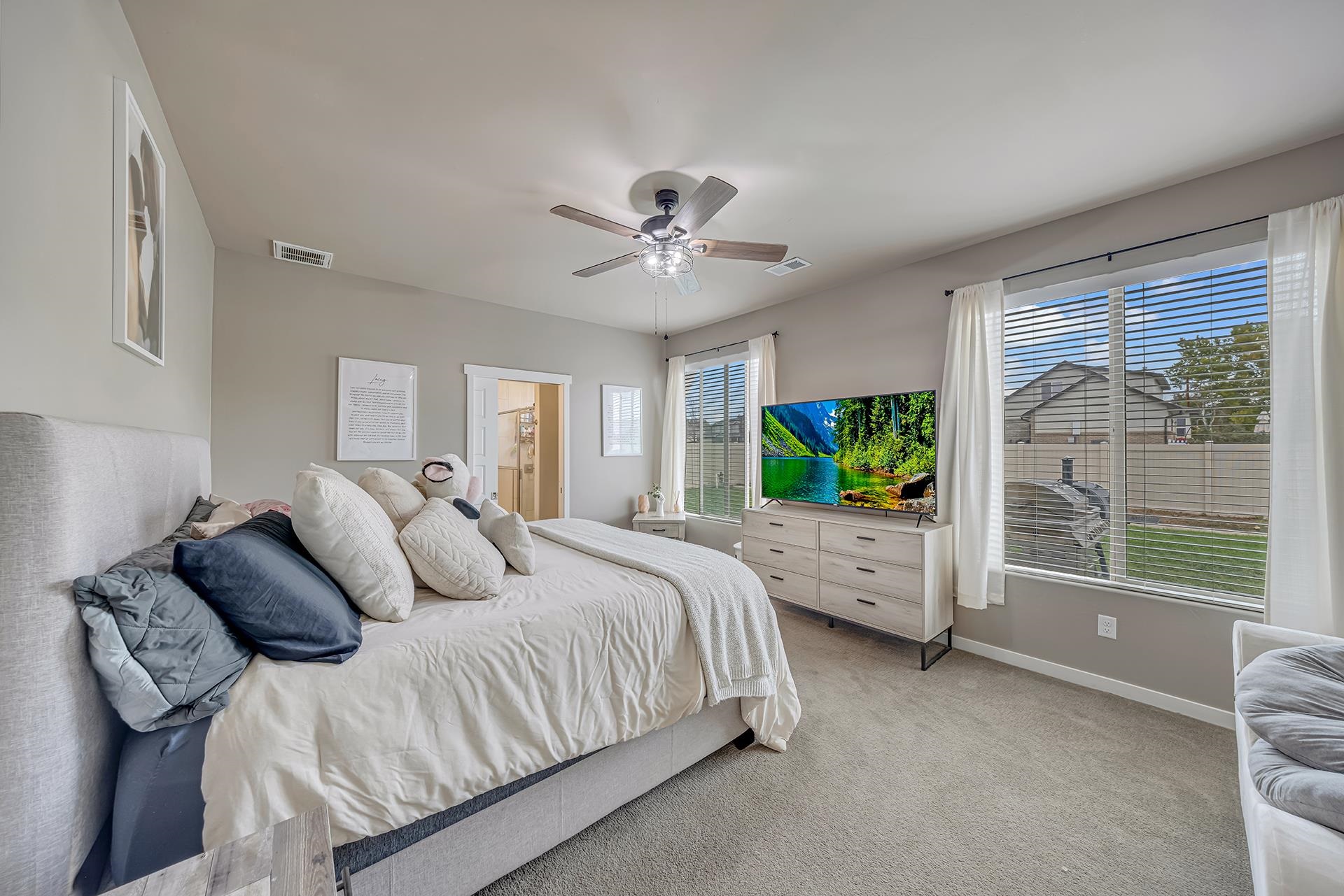 2952 Heron Drive