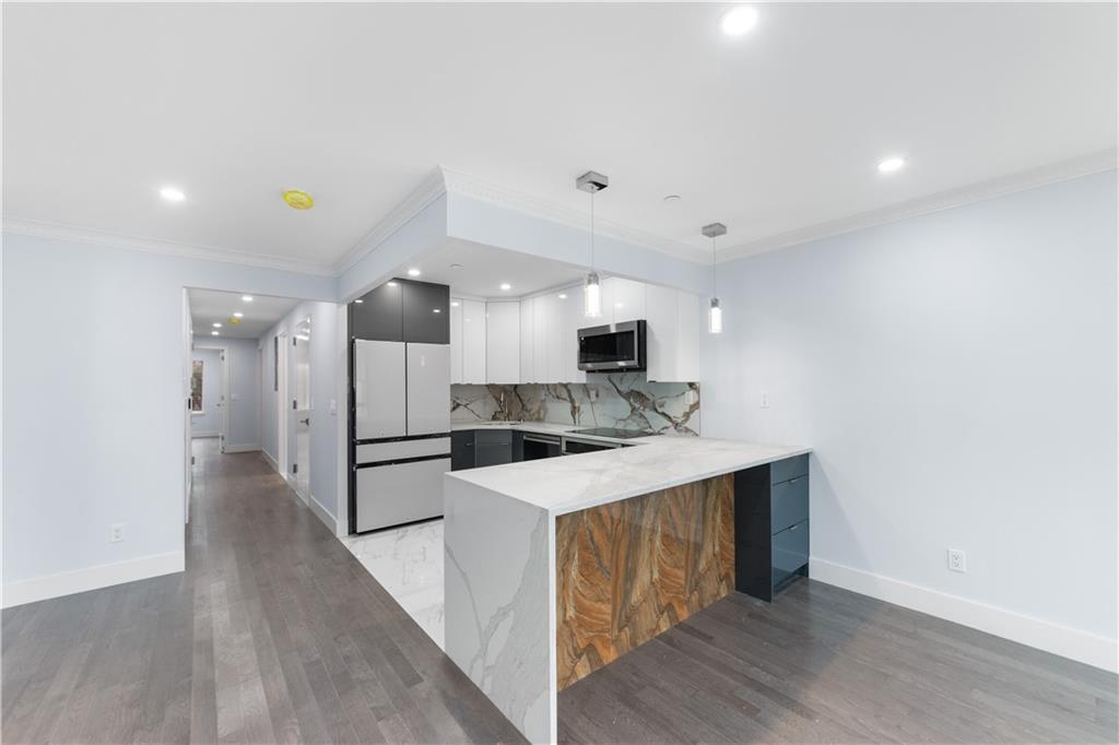 100 16th Street 2