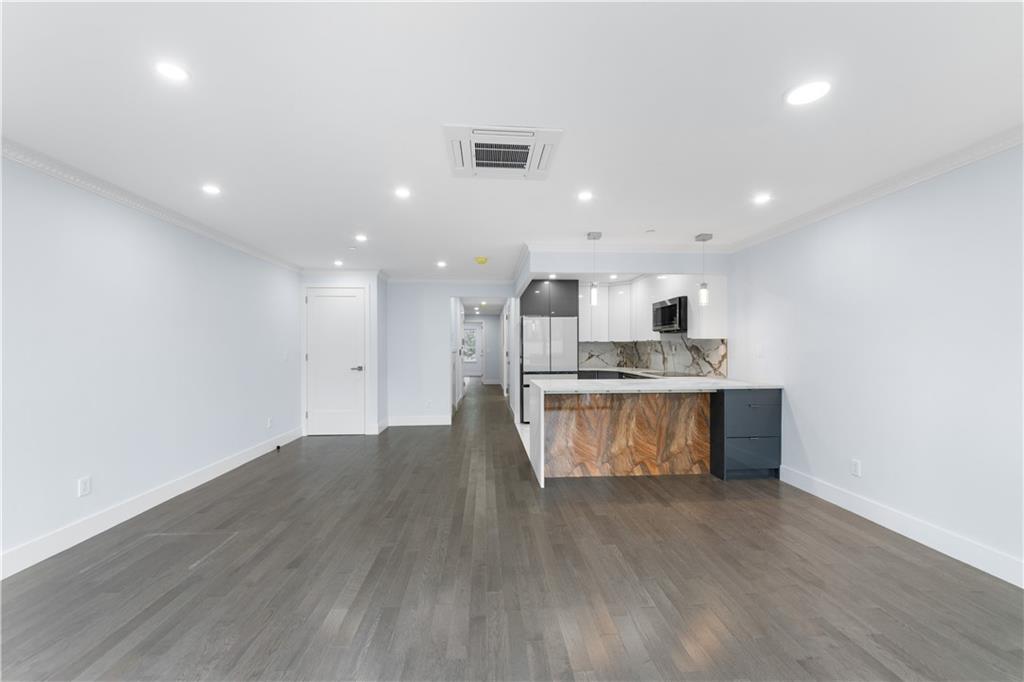 100 16th Street 2