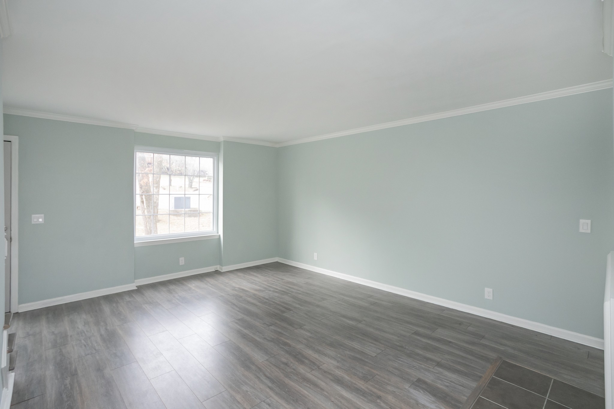 417 Oak Forge Dr
