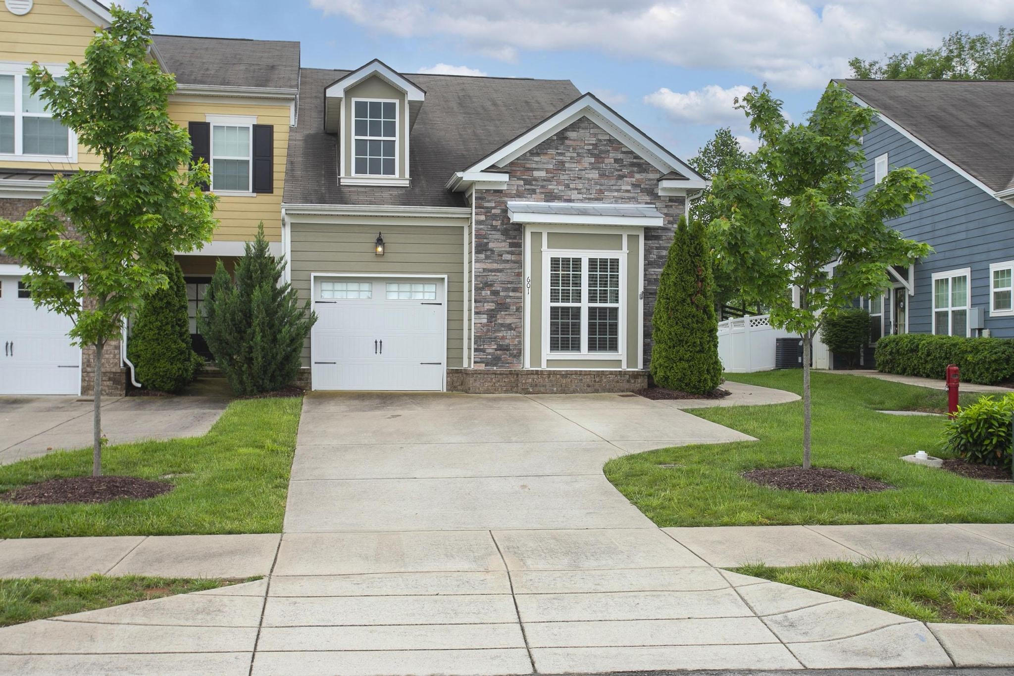 601 Shirebrook Cir