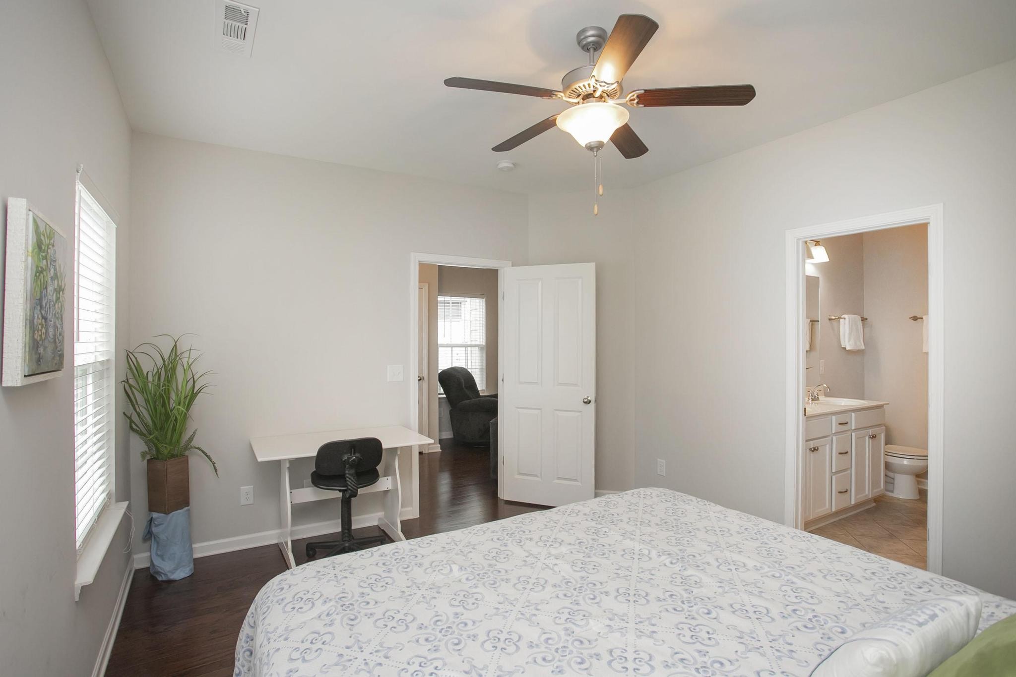 601 Shirebrook Cir