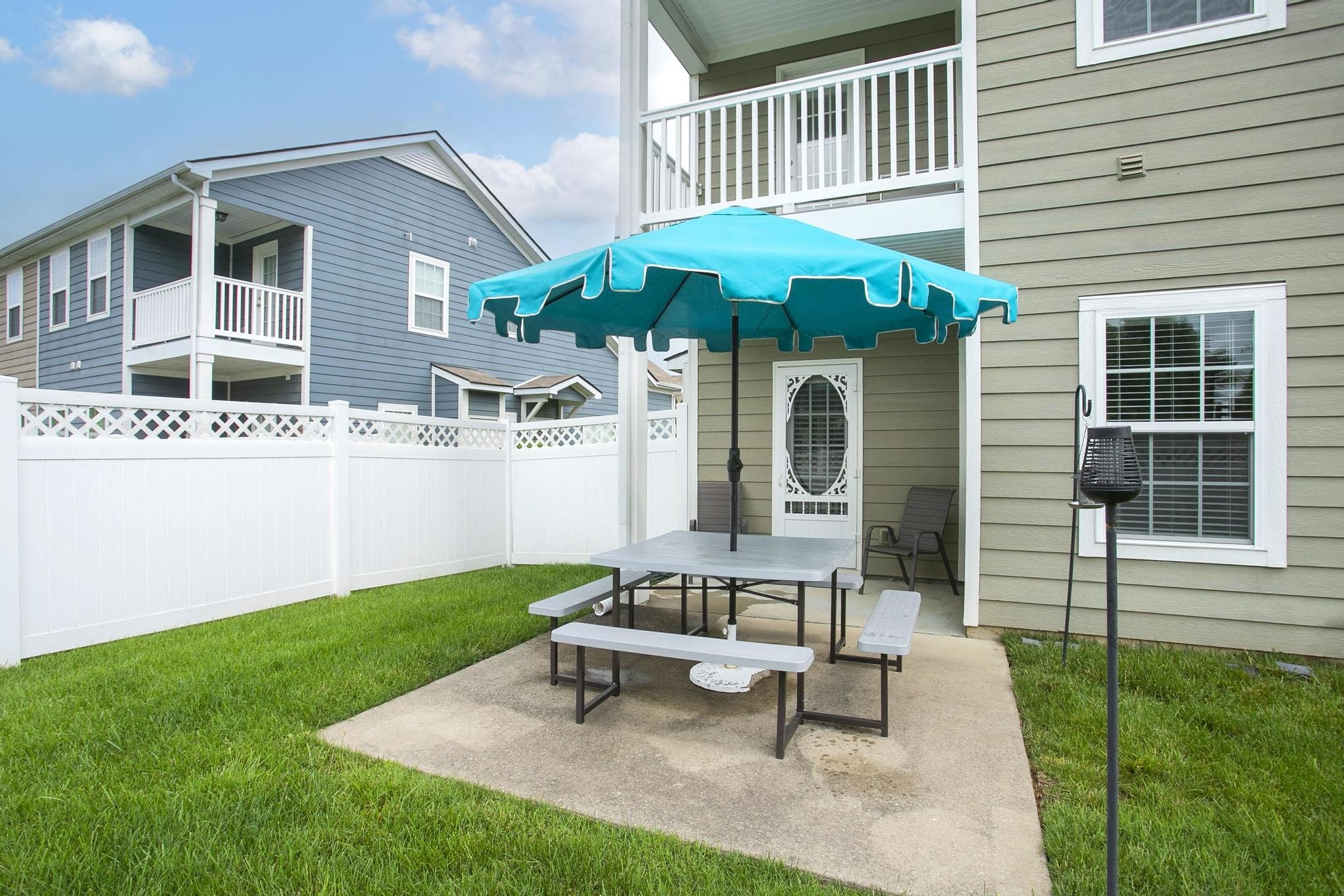 601 Shirebrook Cir