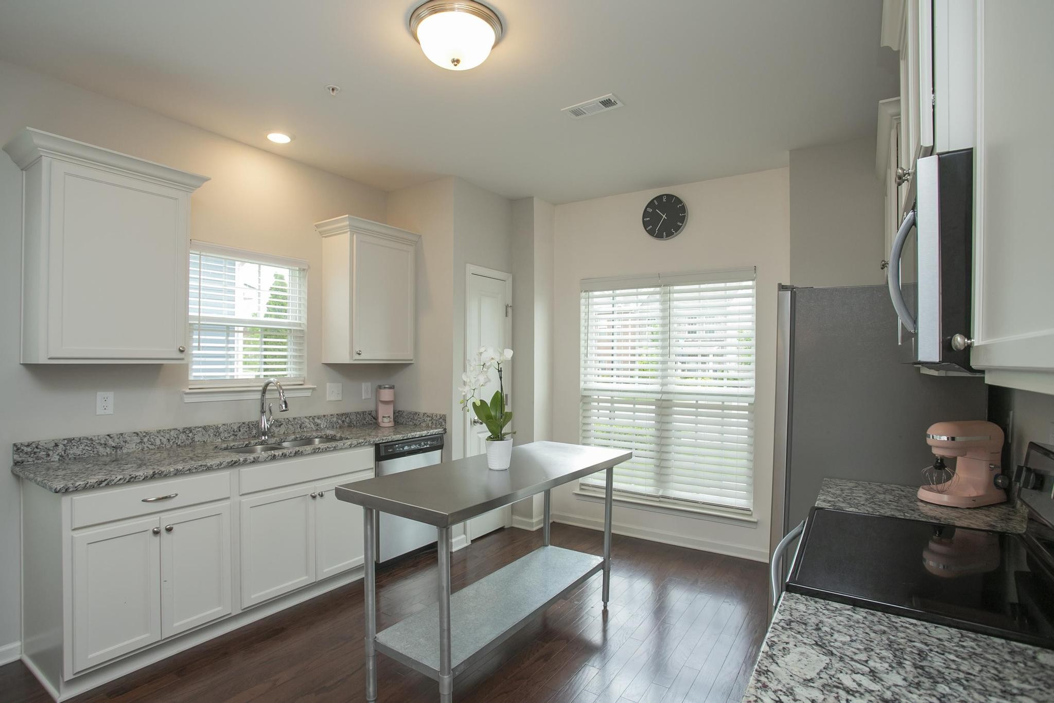 601 Shirebrook Cir