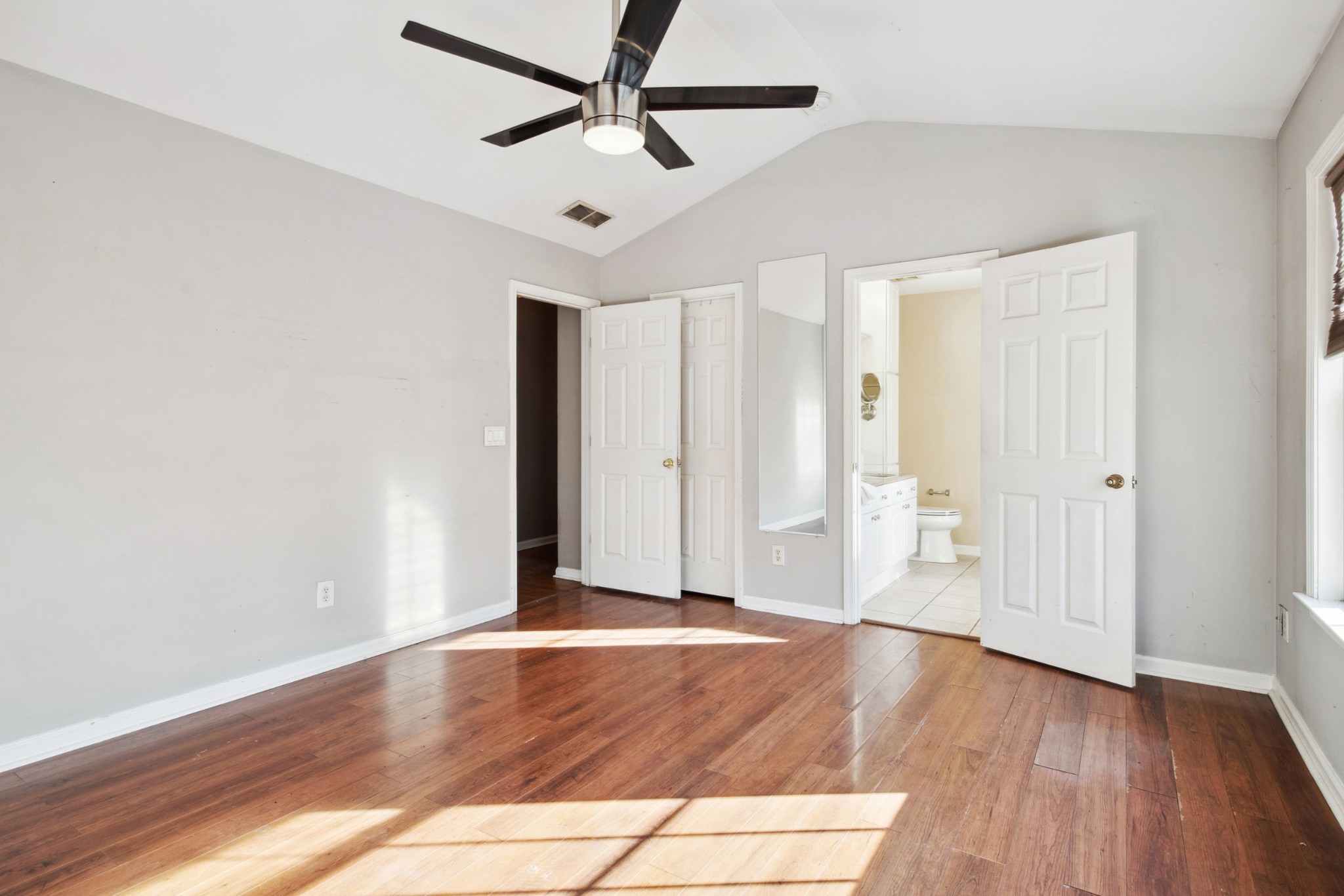 2260 Monthemer Cove drive