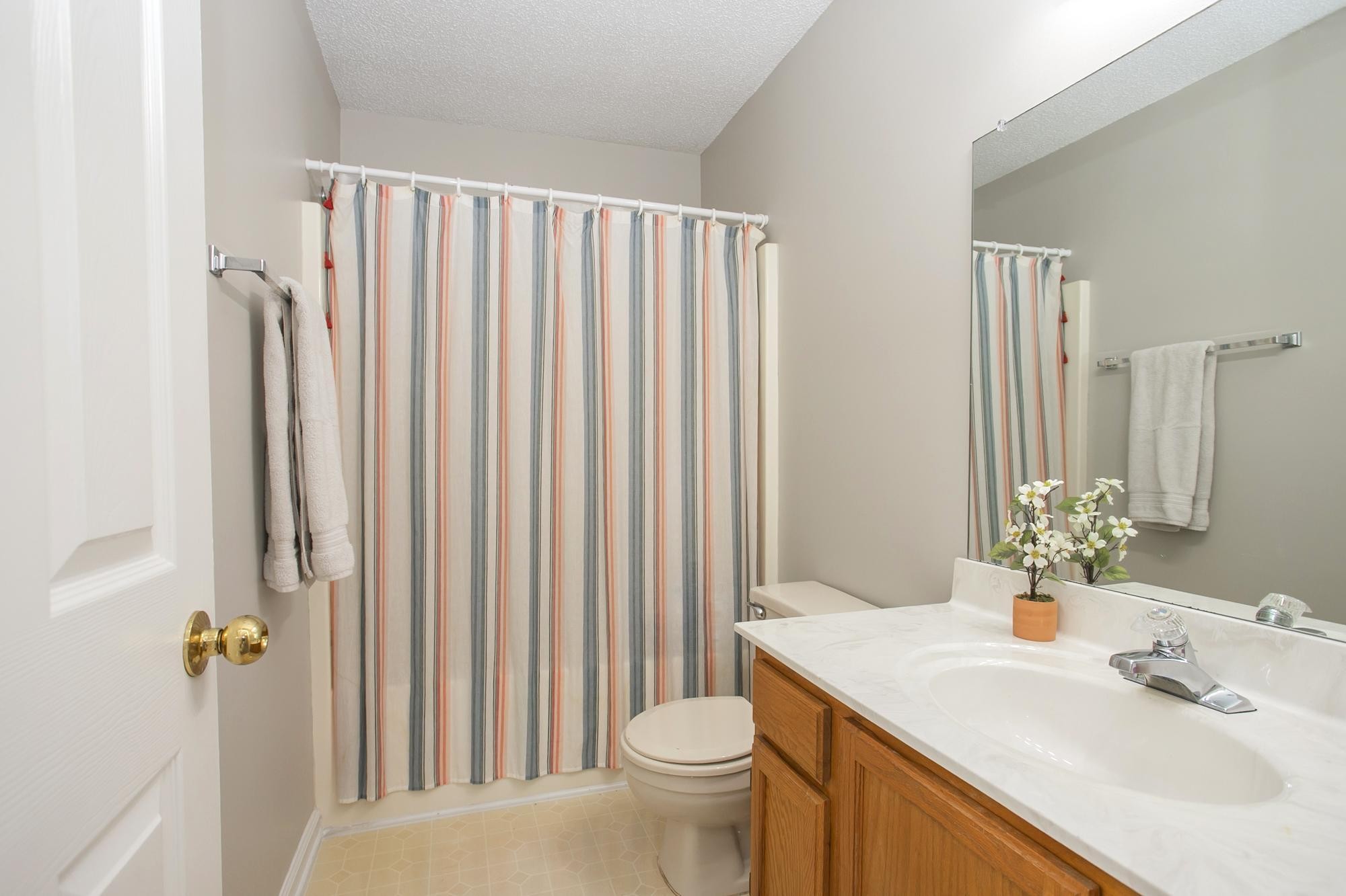 407 Bradford Cir