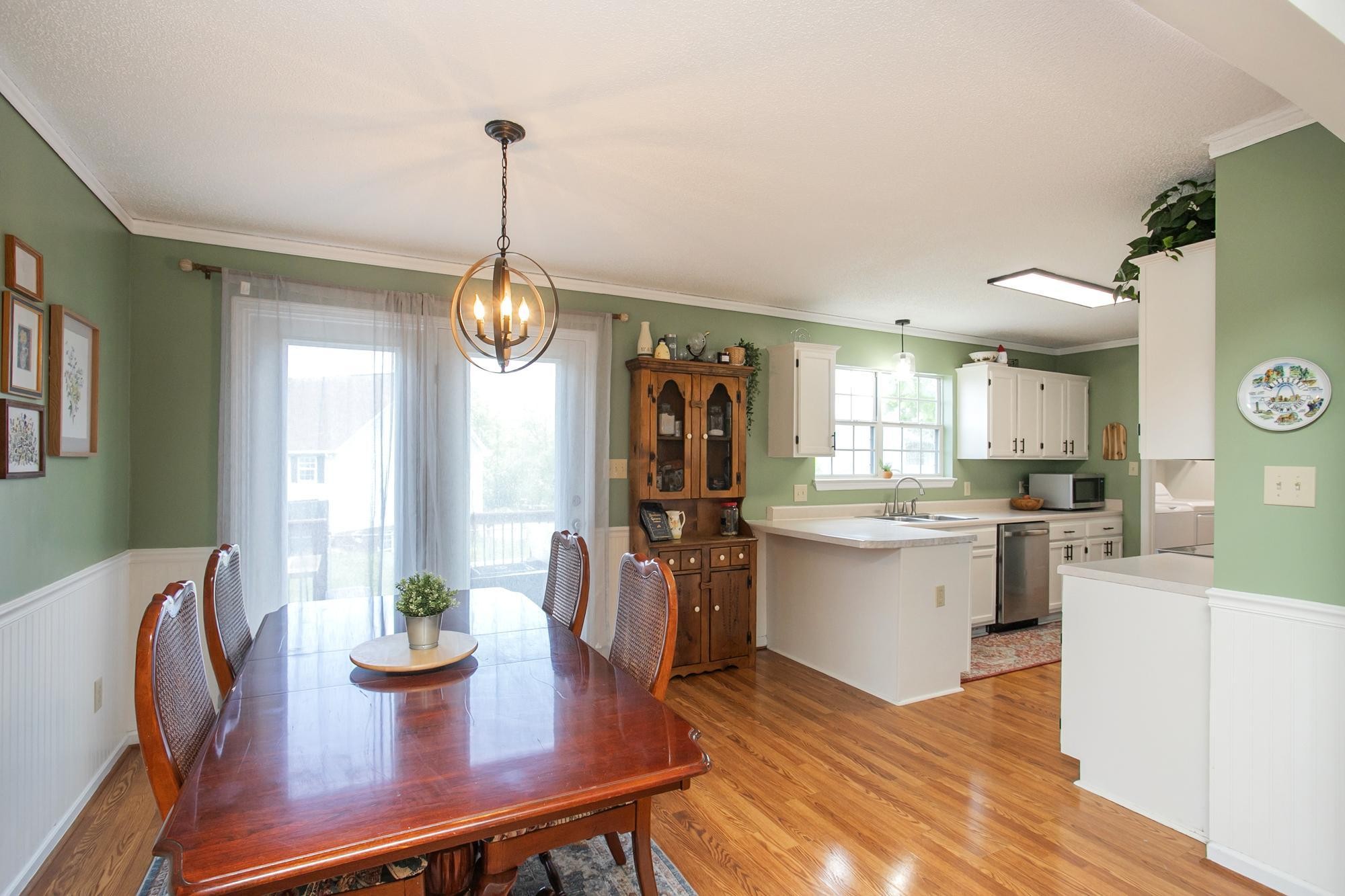 407 Bradford Cir