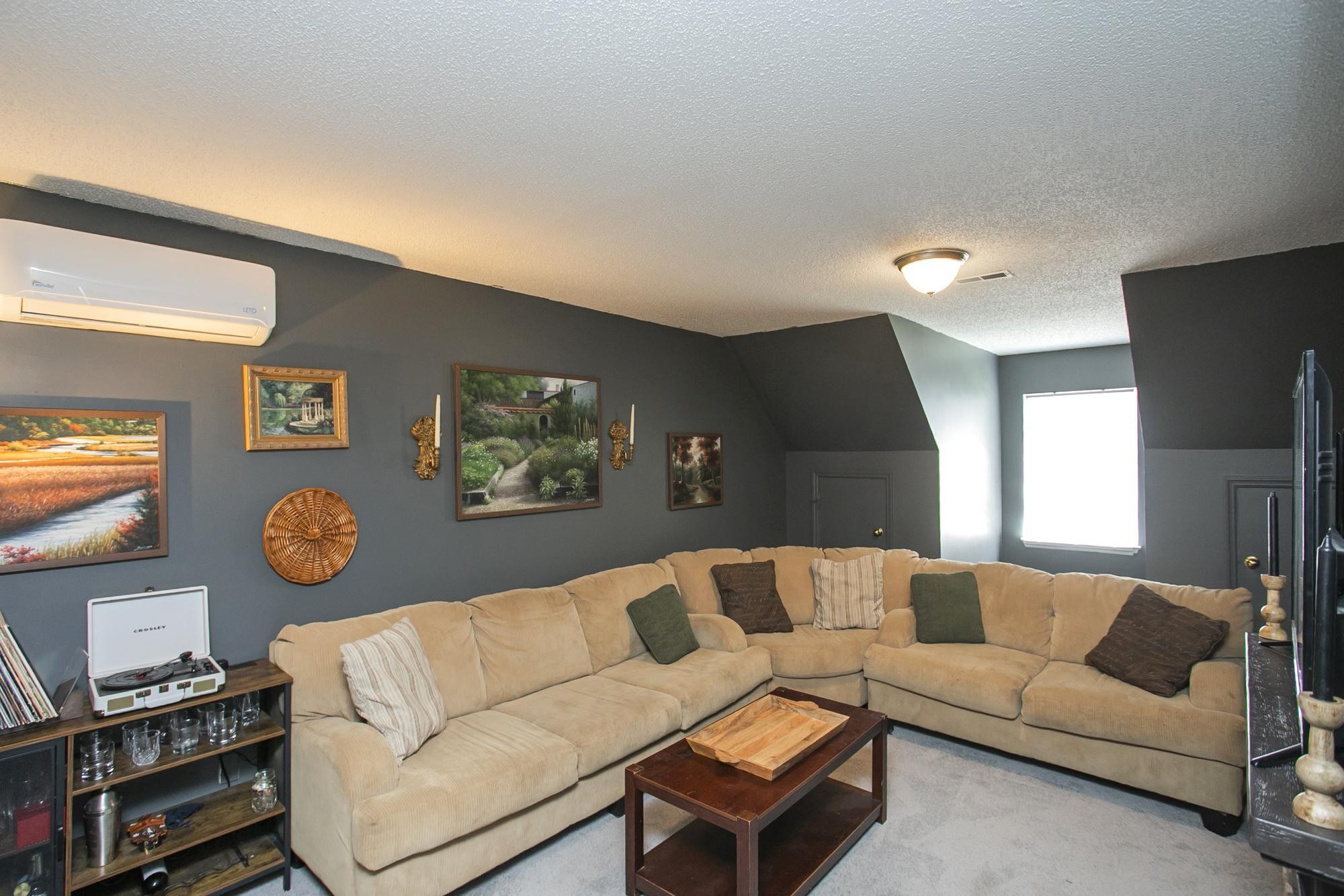 407 Bradford Cir