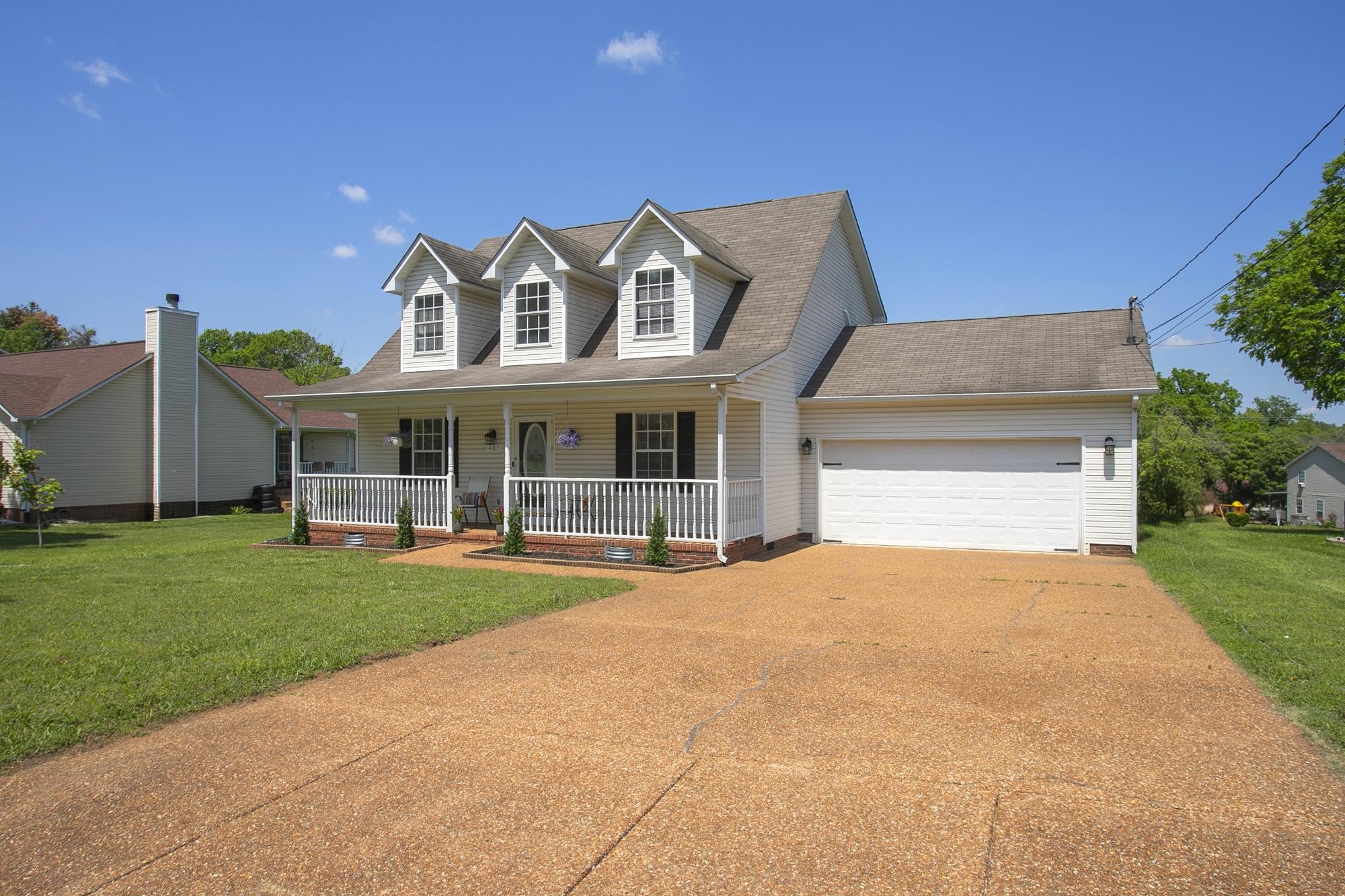 407 Bradford Cir