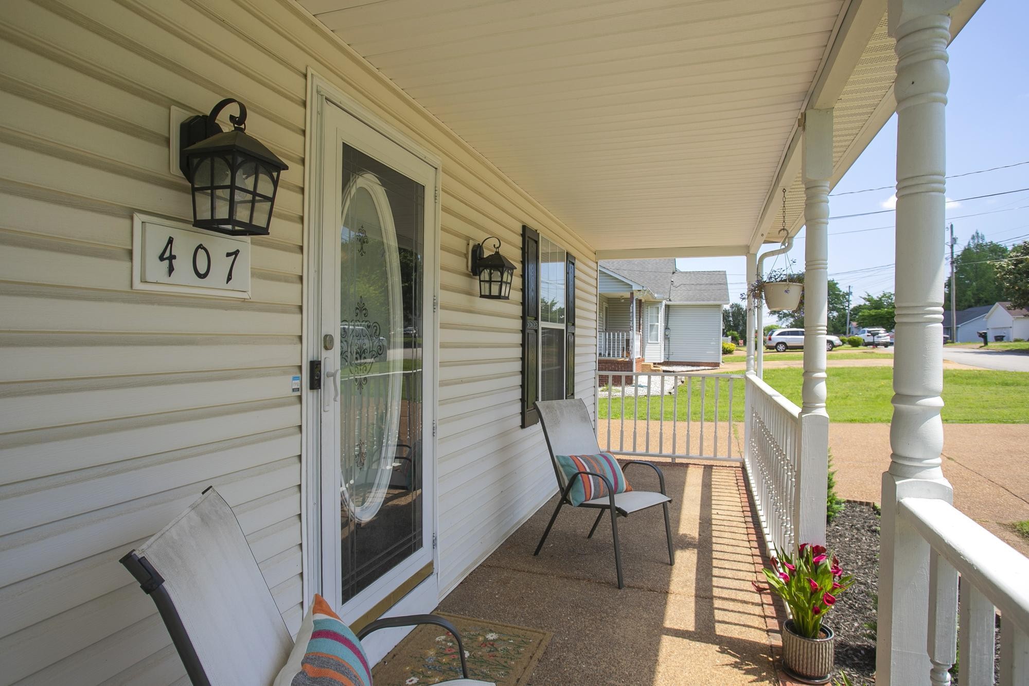407 Bradford Cir