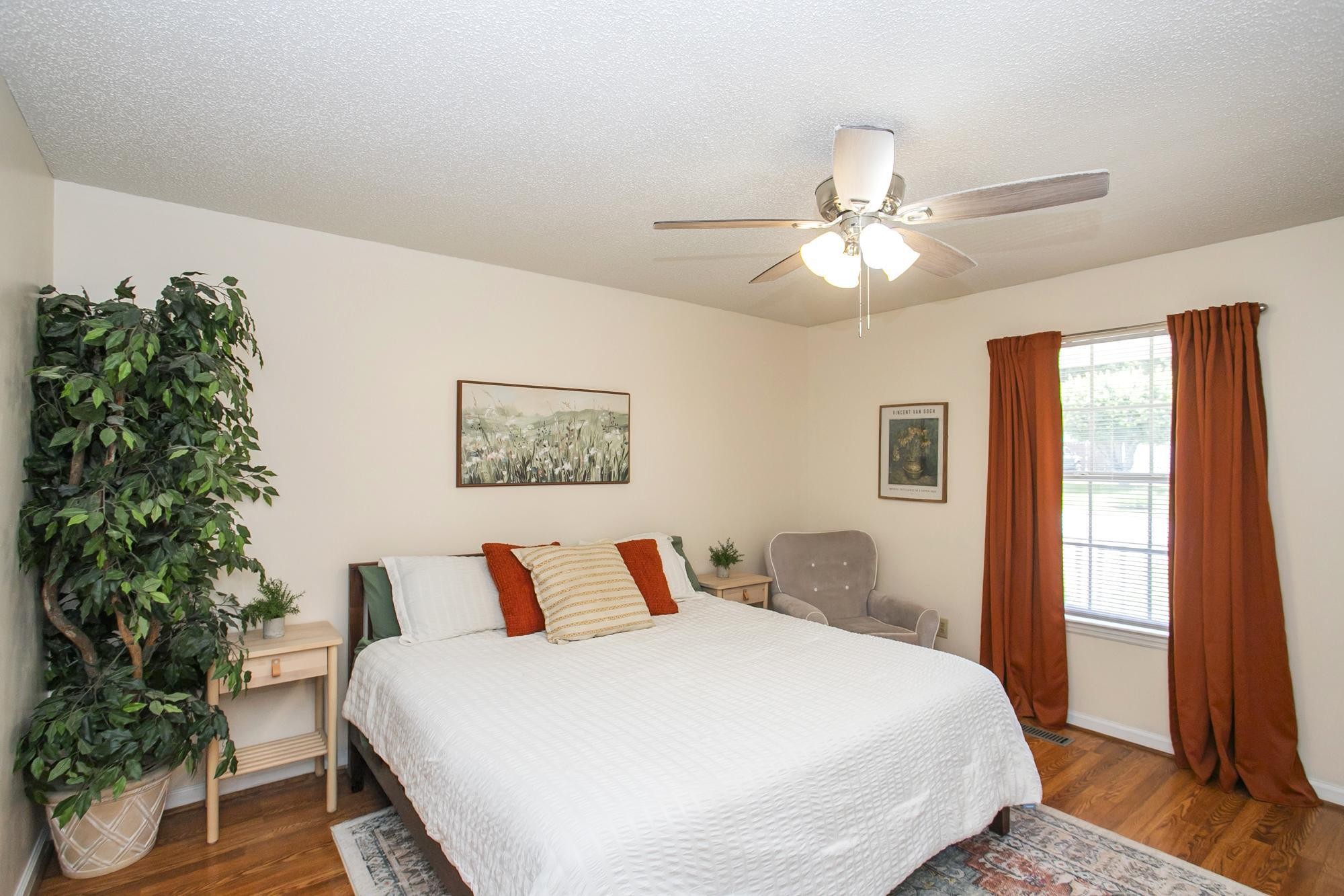 407 Bradford Cir