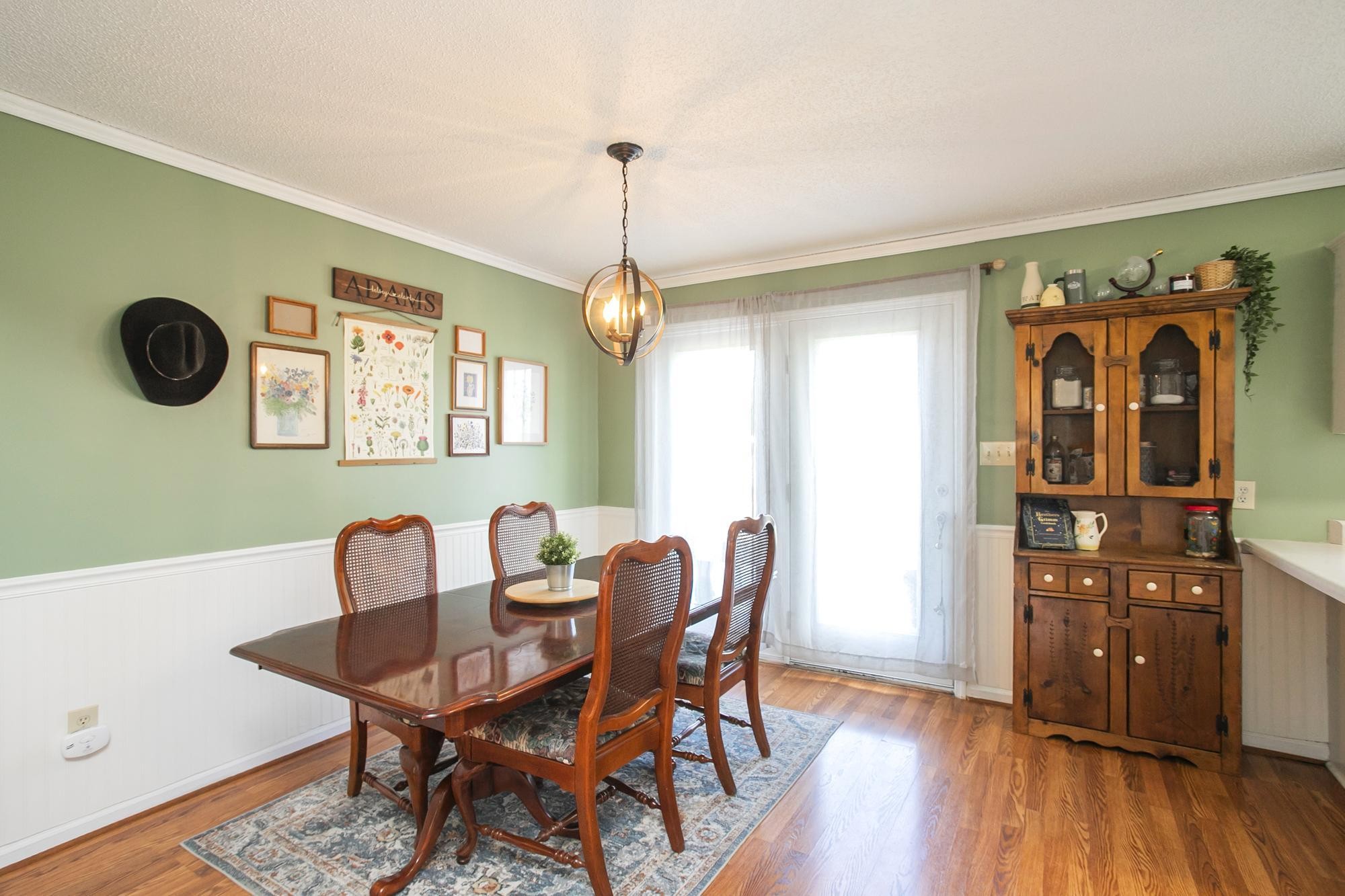 407 Bradford Cir