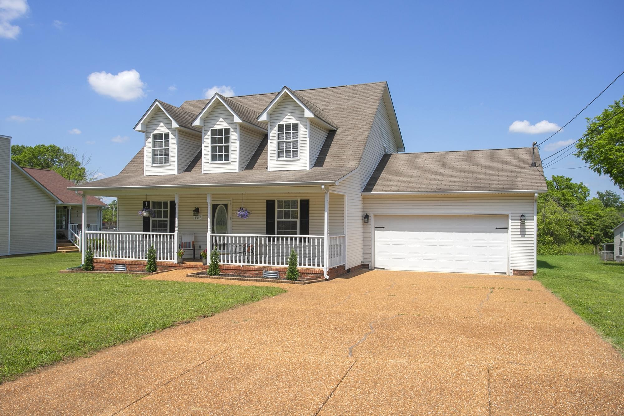407 Bradford Cir