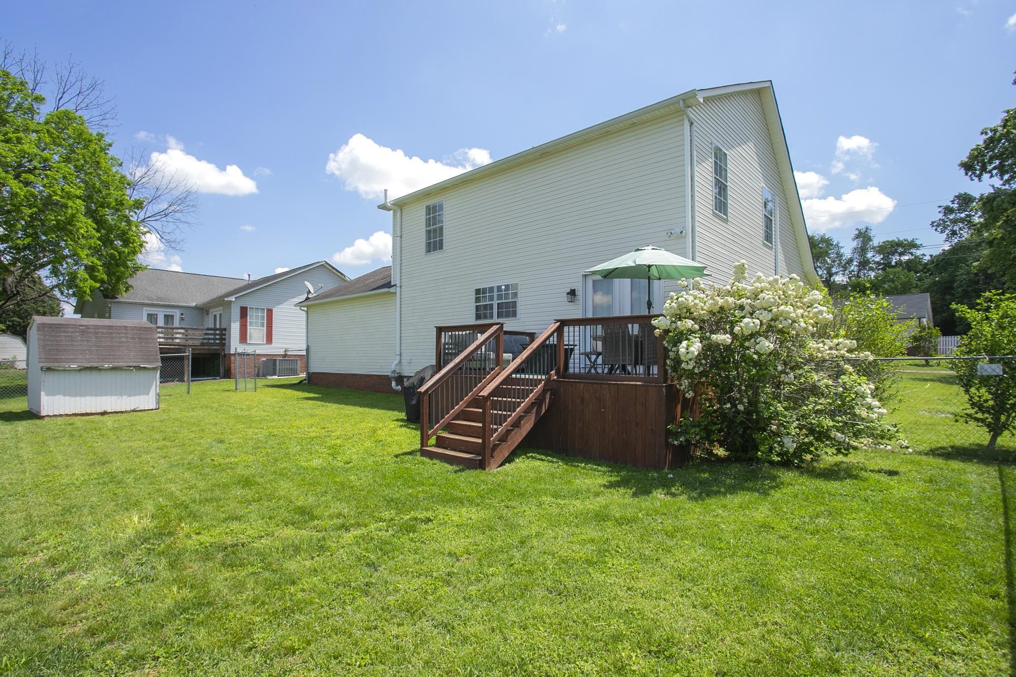 407 Bradford Cir