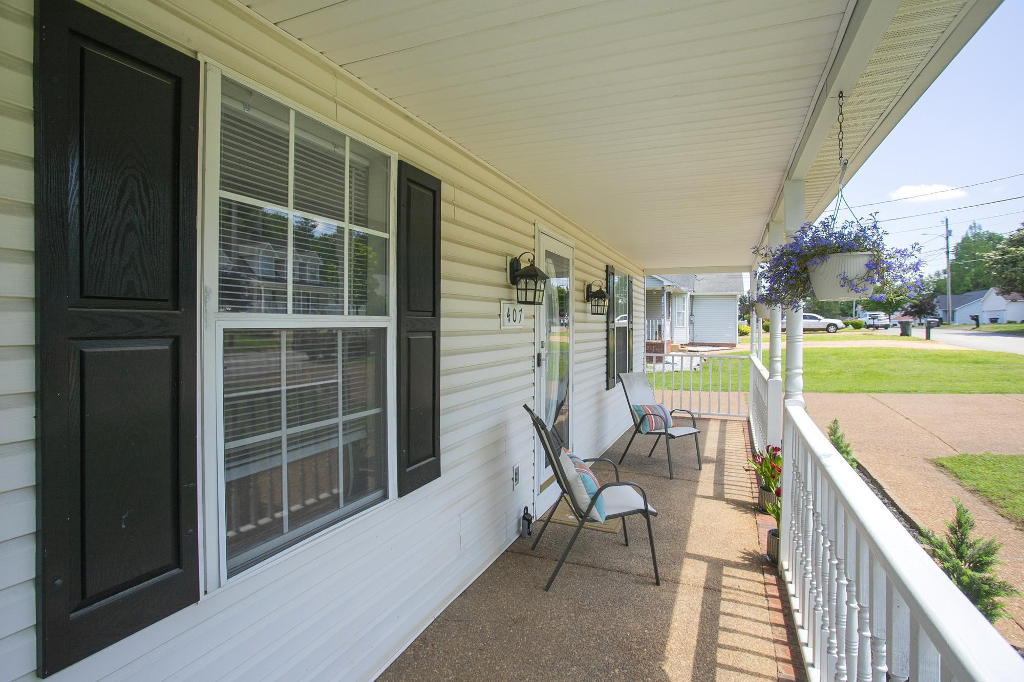 407 Bradford Cir