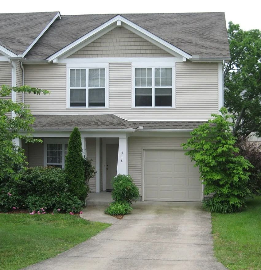 316 Normandy Cir