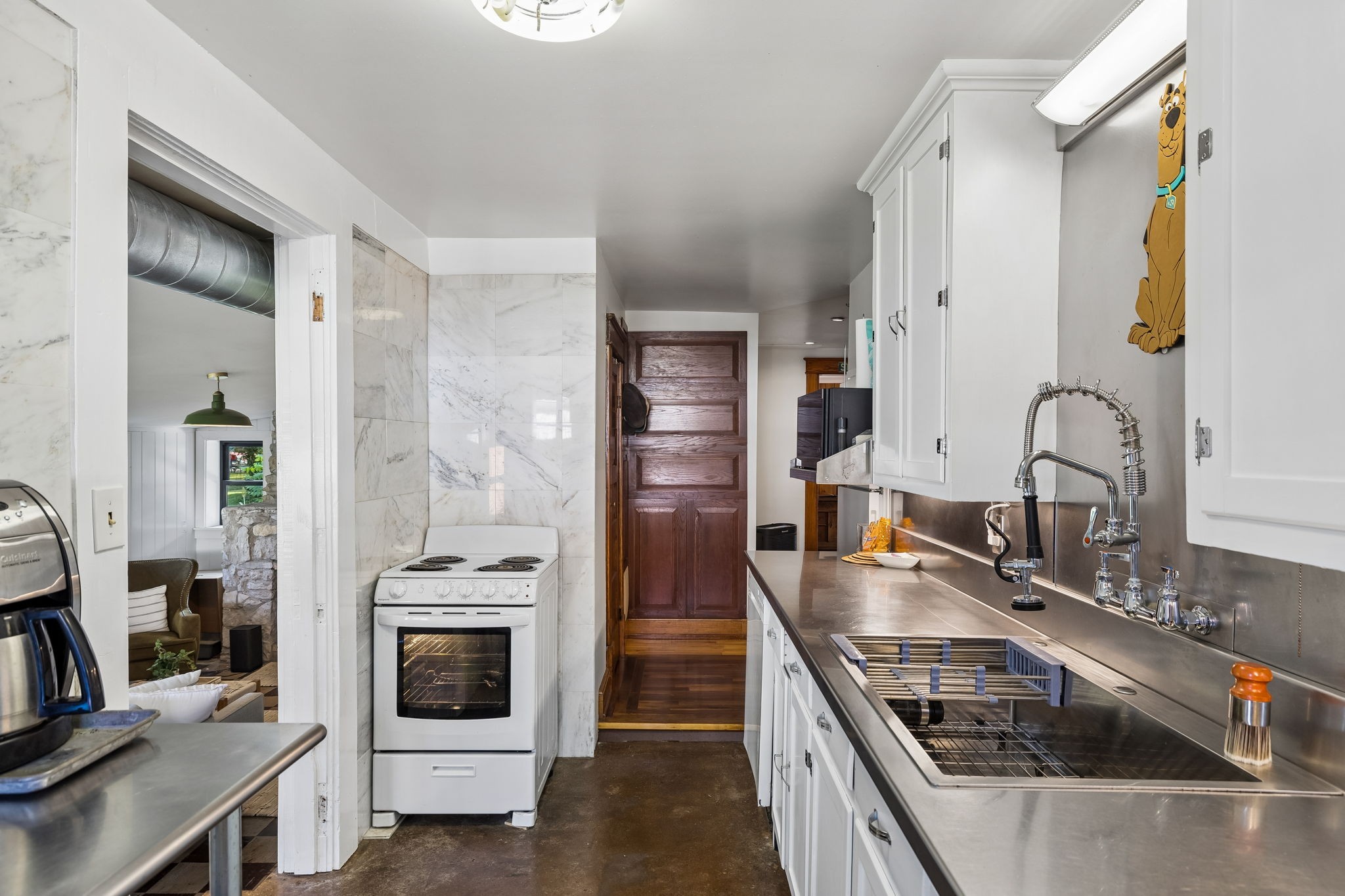 1310 Riverwood Dr