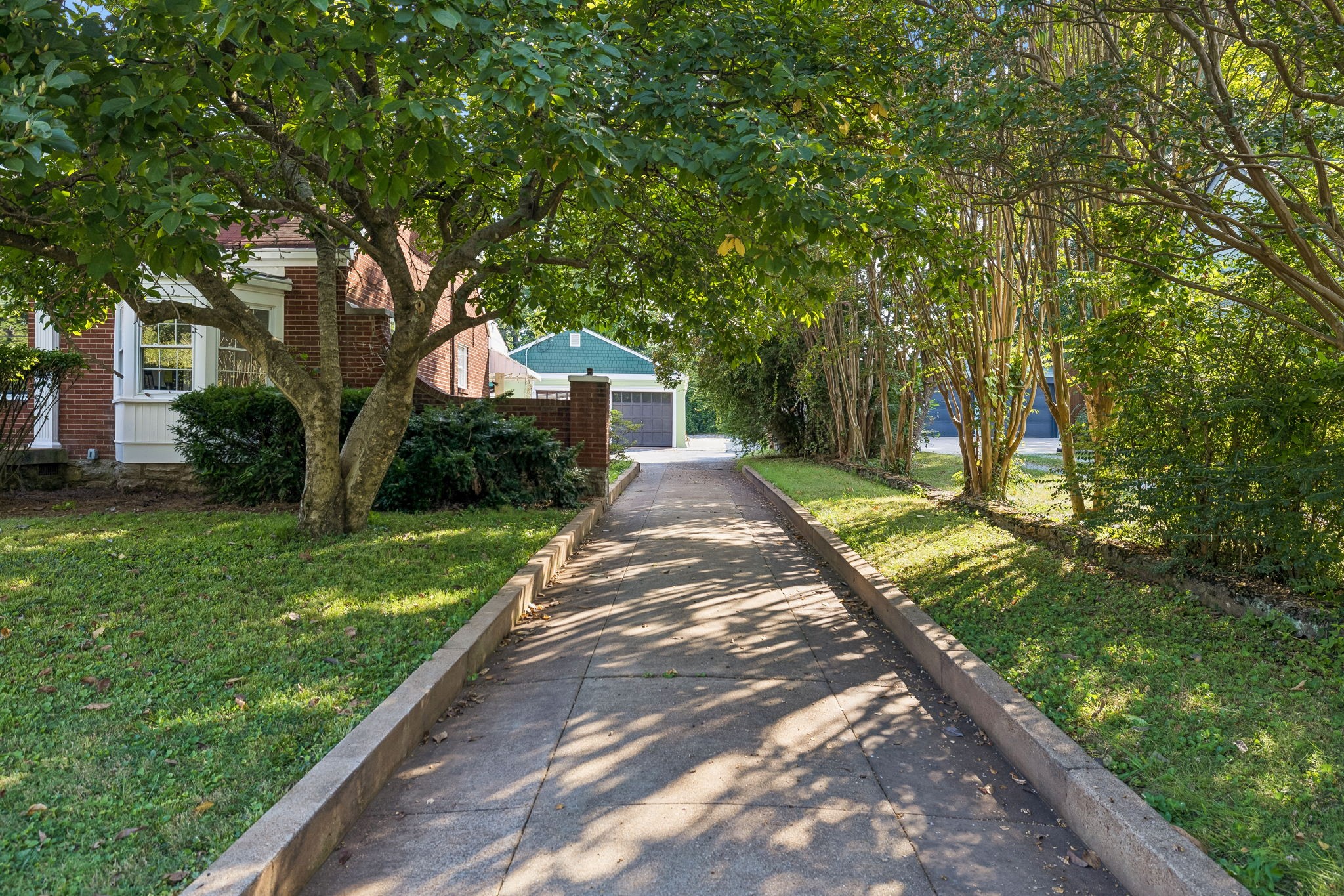 1310 Riverwood Dr