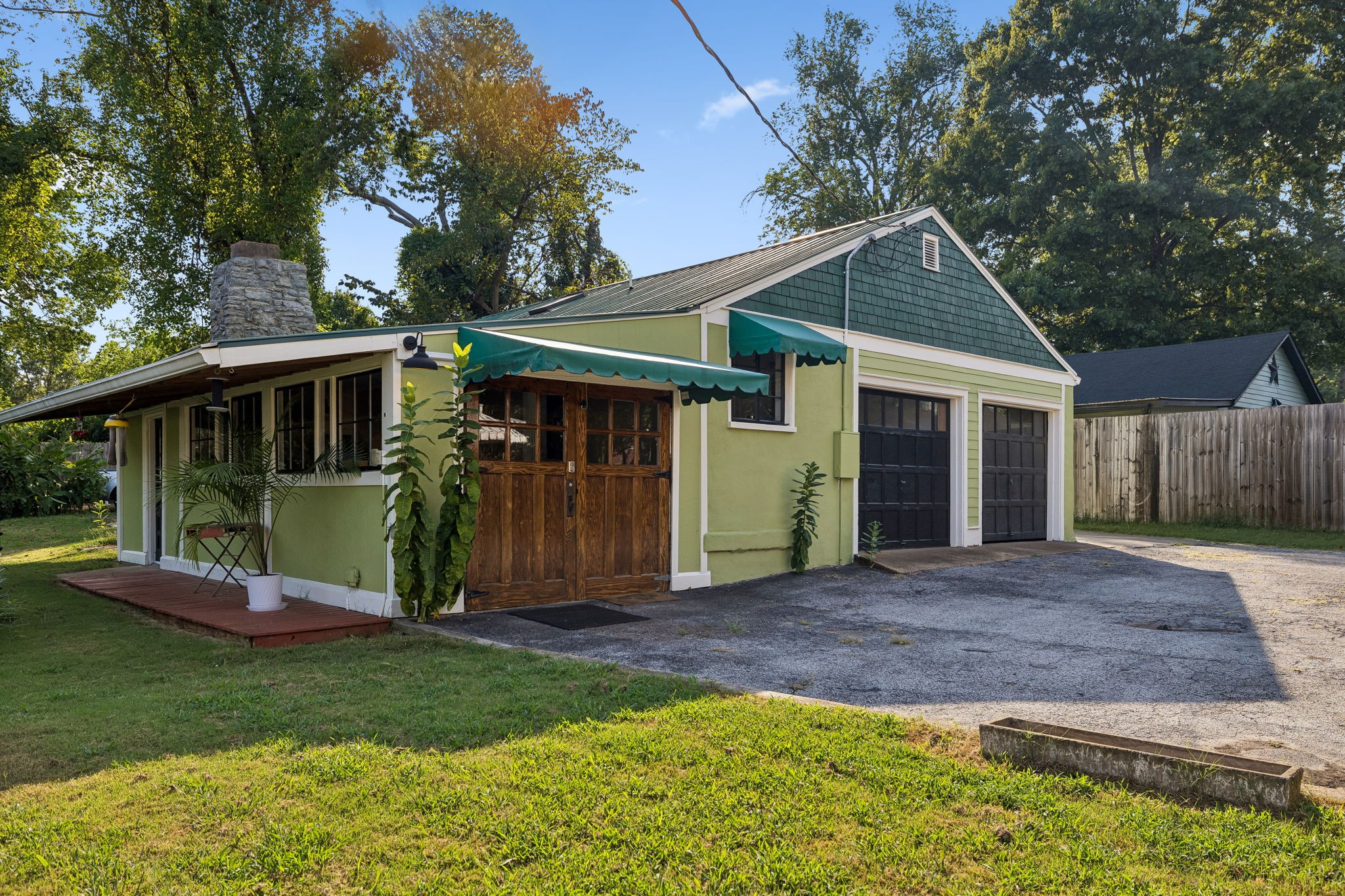 1310 Riverwood Dr