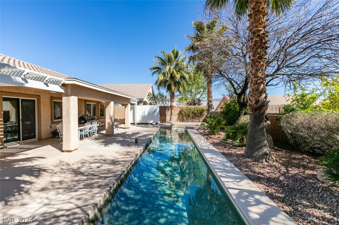 7138 White Blanket Court