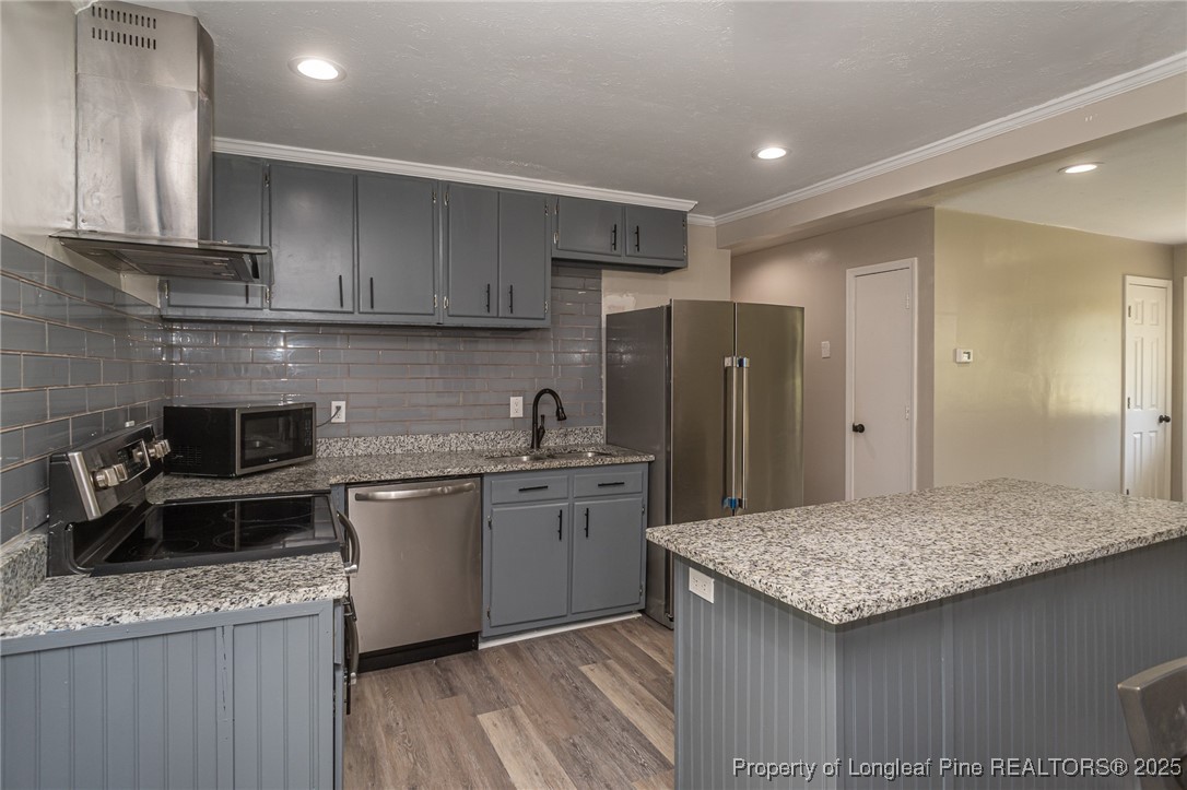 943 Louise Circle