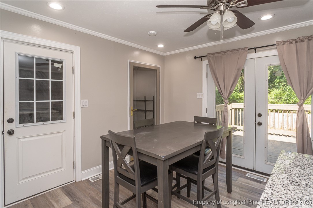 943 Louise Circle
