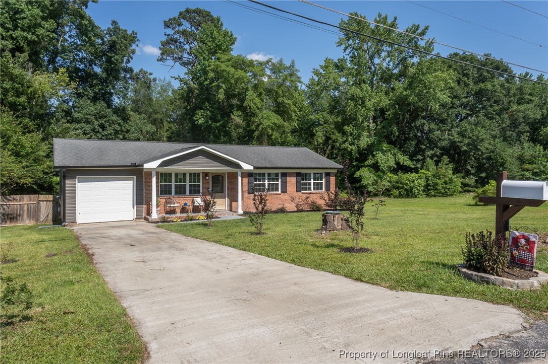 943 Louise Circle