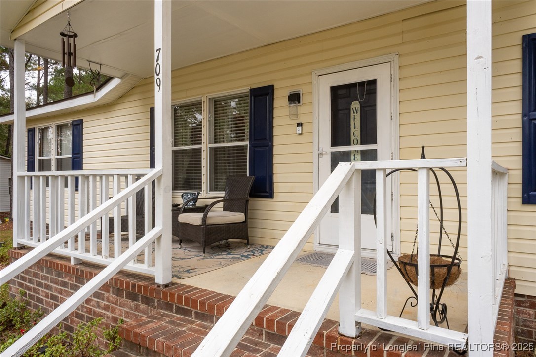 709 Mackay Court