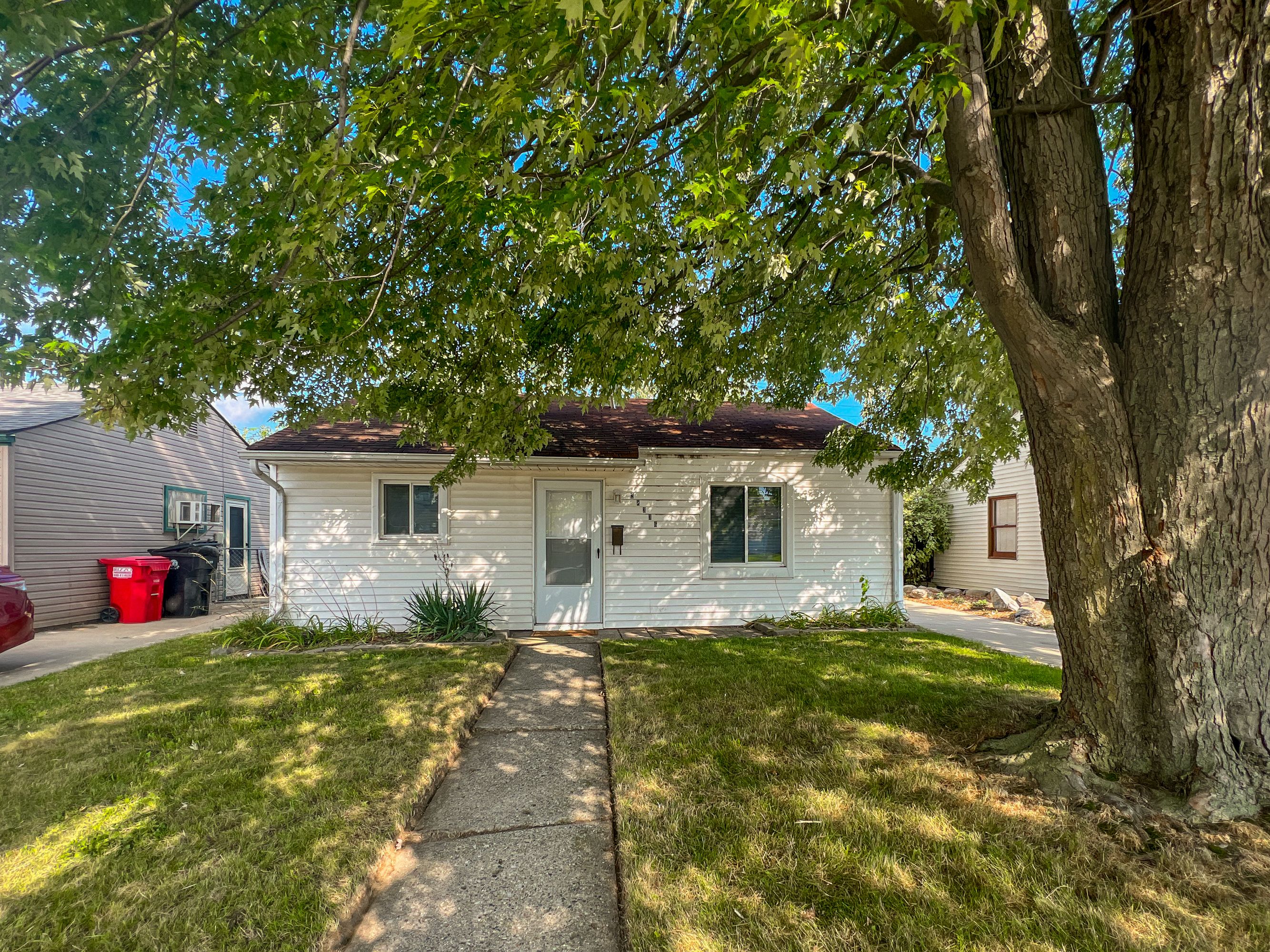 28336 ROSEMONT Street
