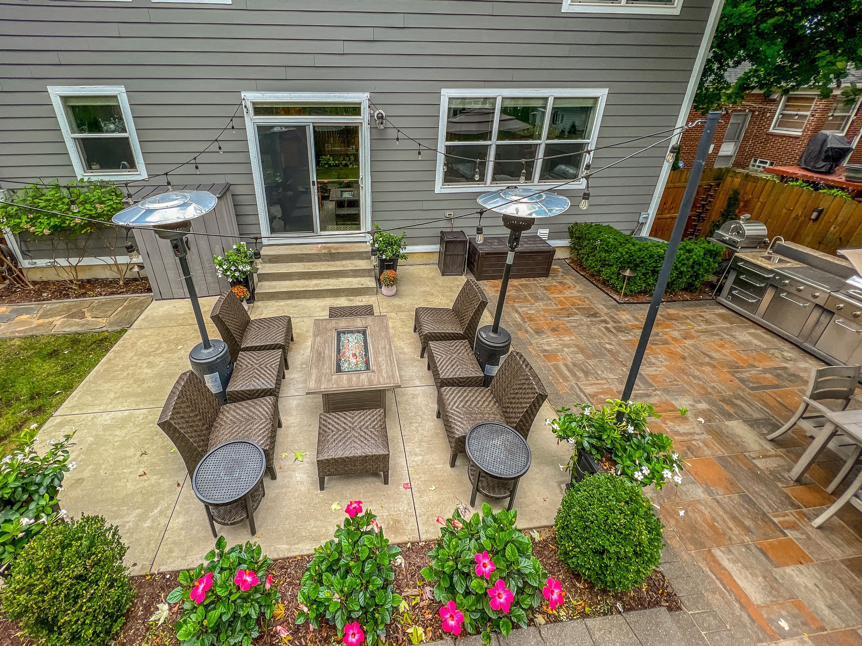 3906 HILLSIDE Drive