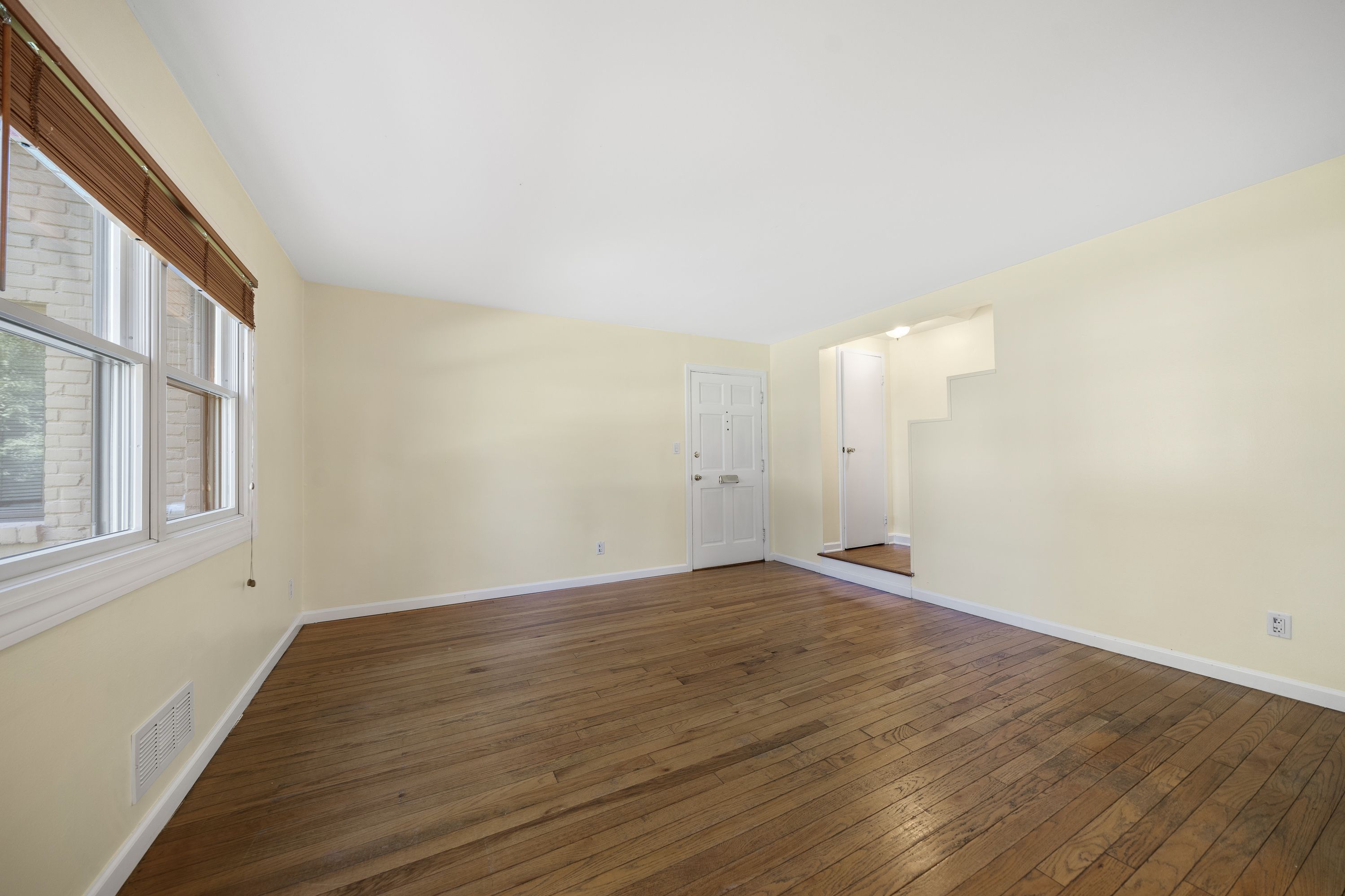 1943 GRAEFIELD Road