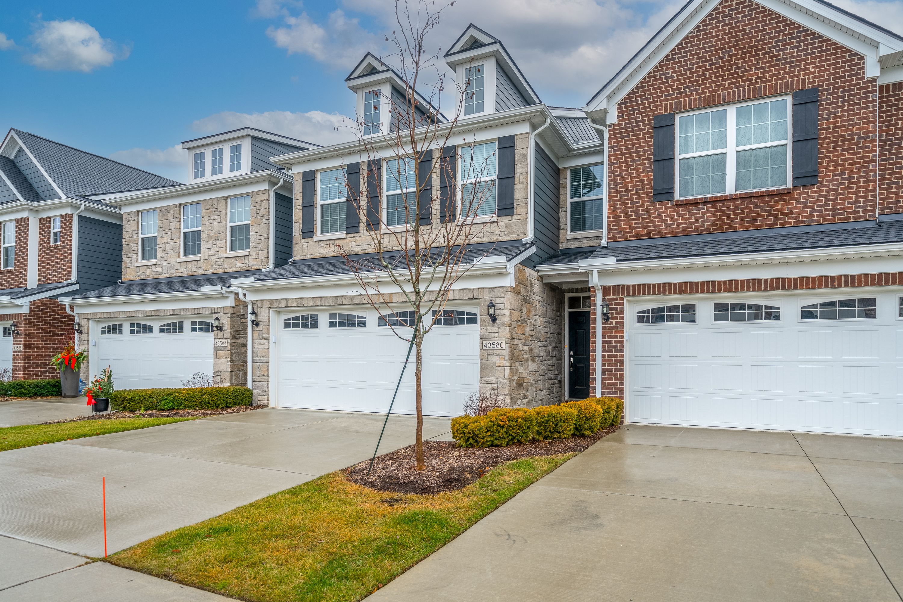 43580 PROSPECT