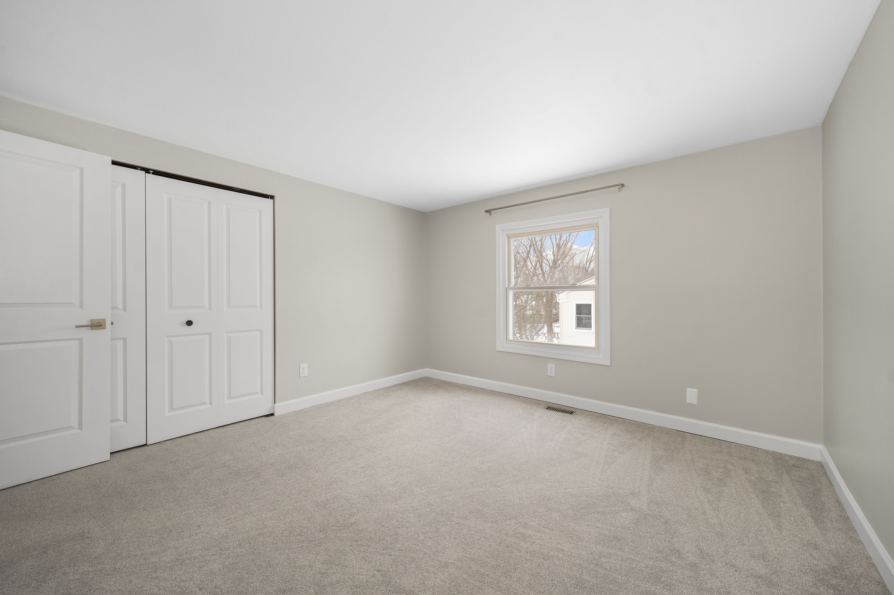 4311 APPLE VALLEY Lane