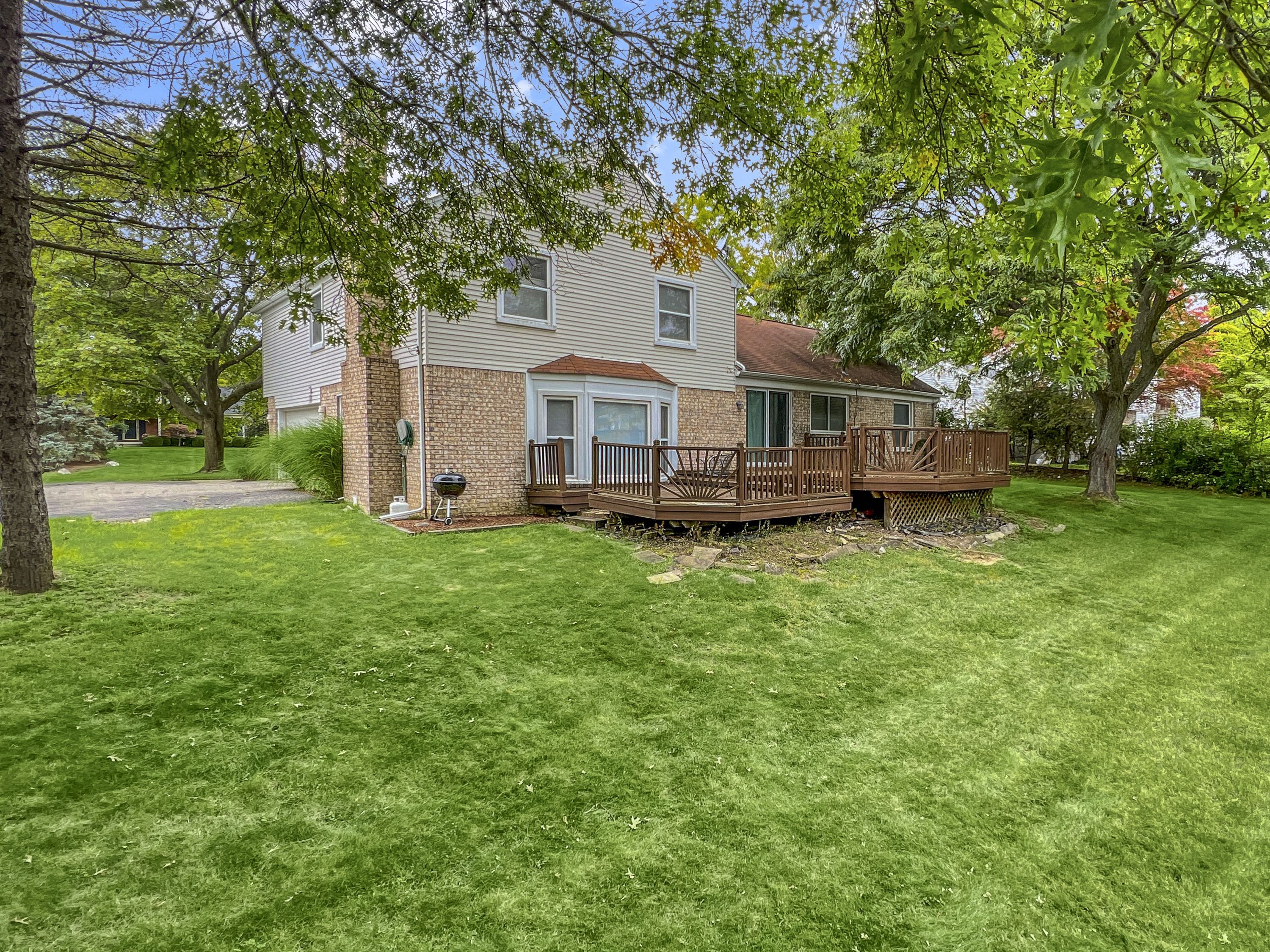 4311 APPLE VALLEY Lane