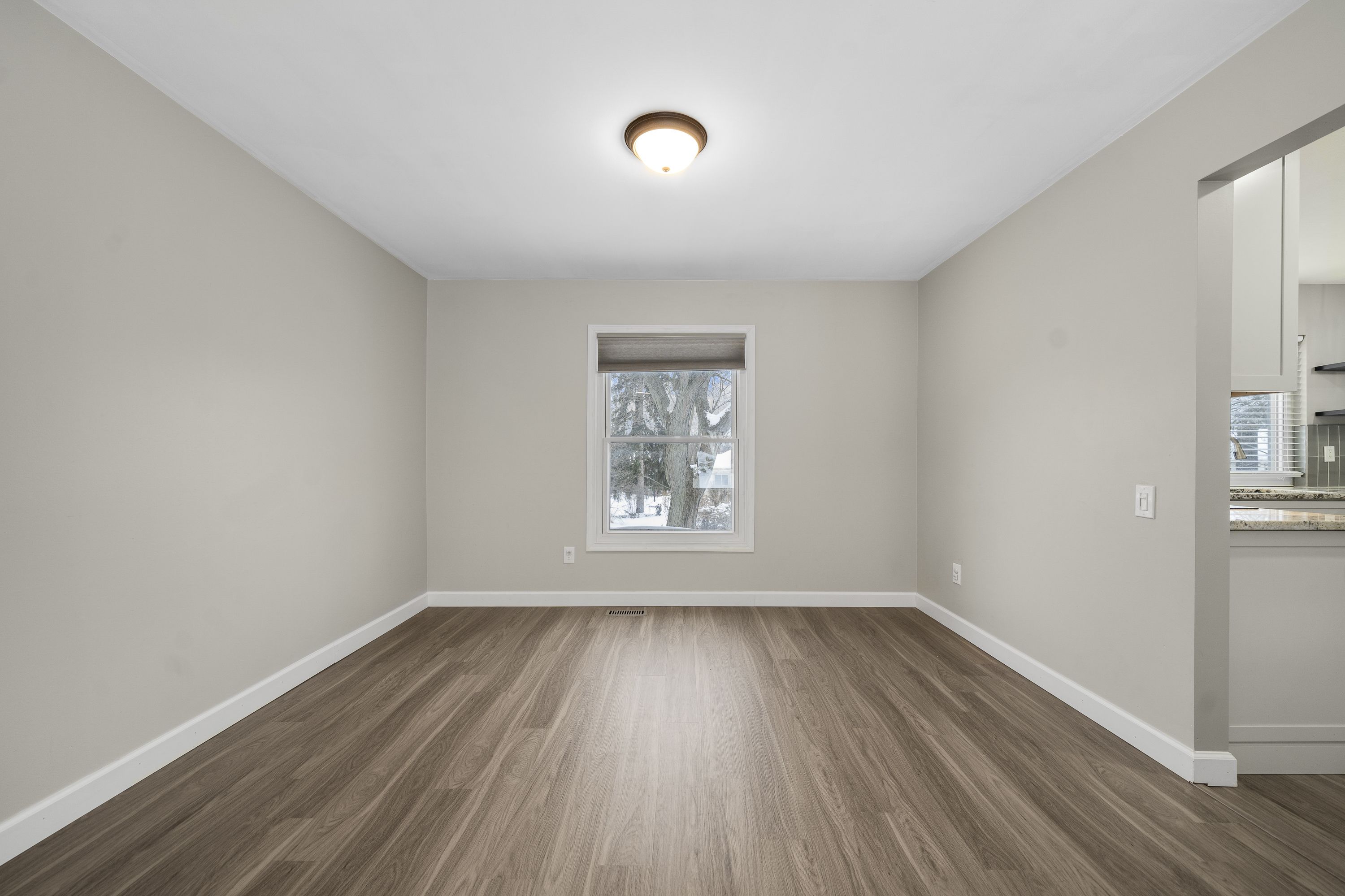 4311 APPLE VALLEY Lane