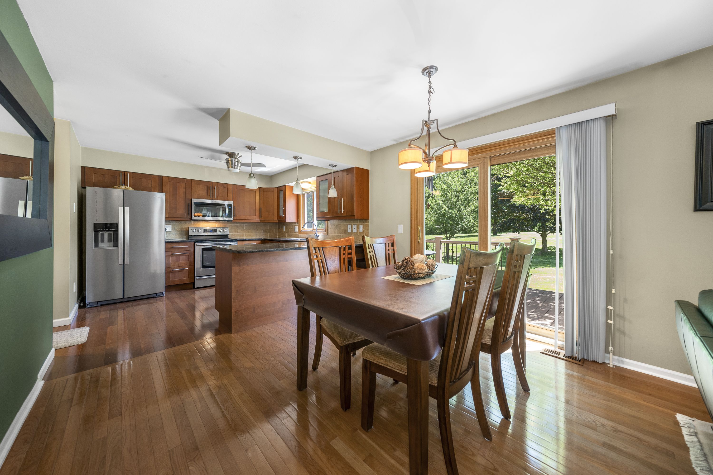 2163 ROCHELLE PARK Drive