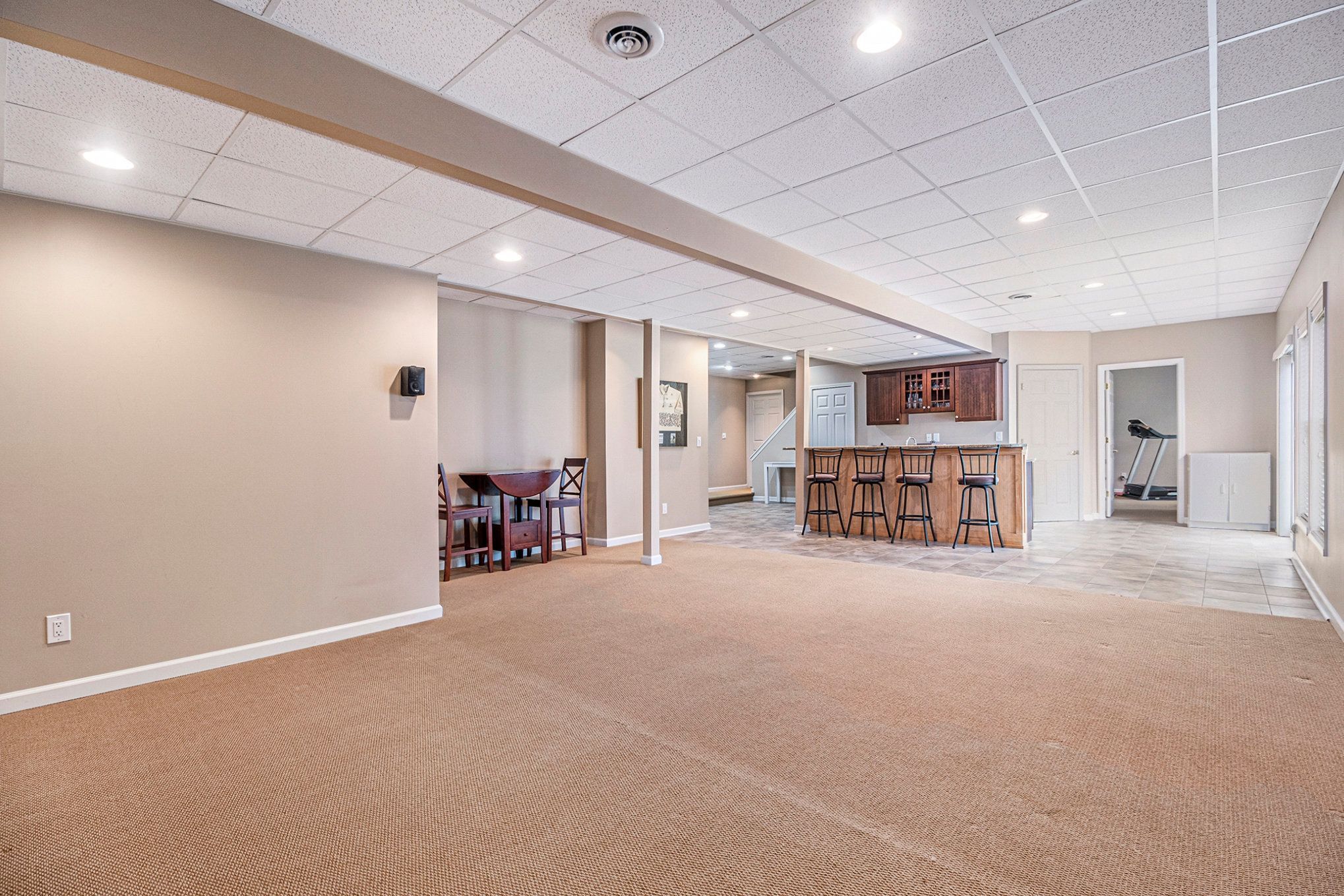 3712 WOODMONTE Drive