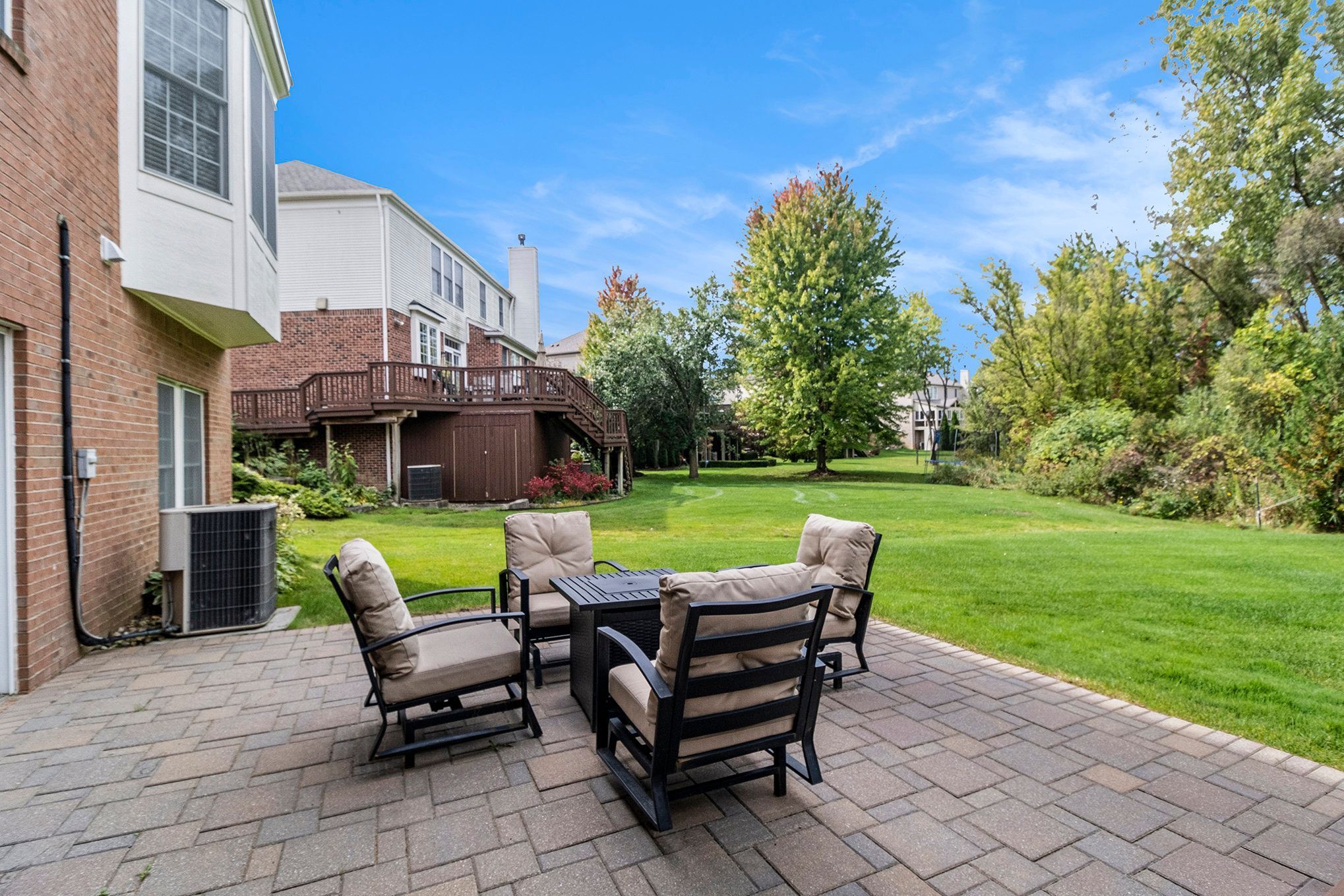 3712 WOODMONTE Drive