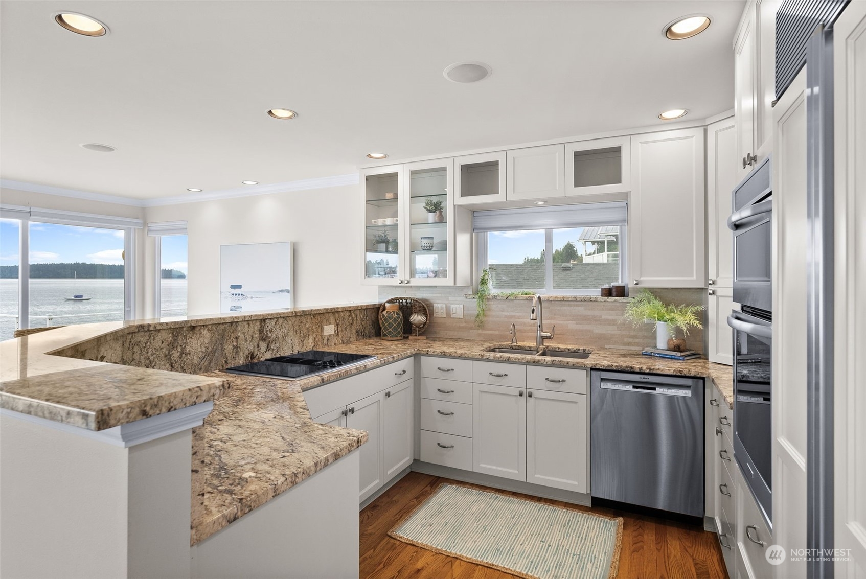8115 E Daniels Loop