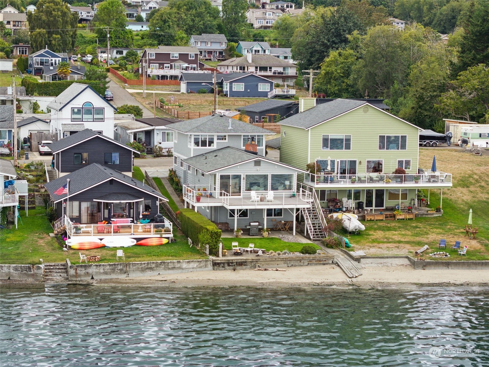 8115 E Daniels Loop