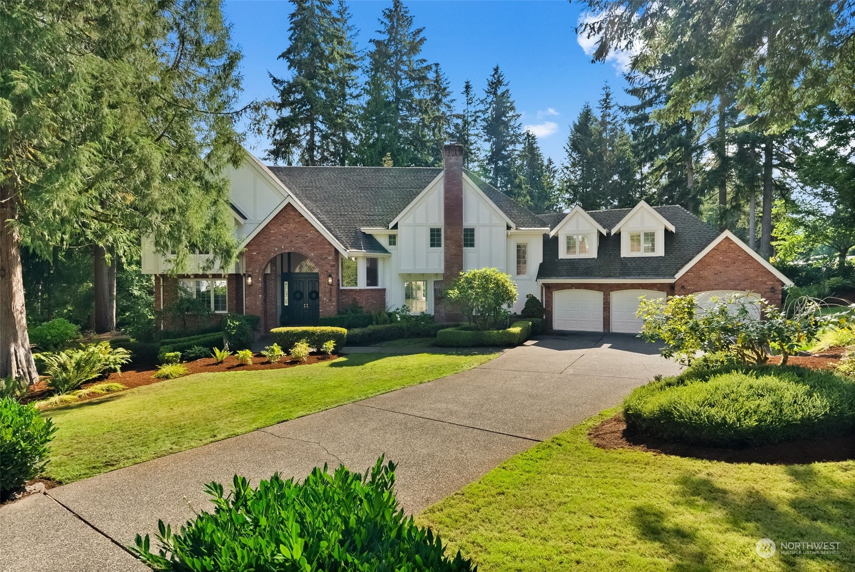 5210 Canterwood Drive NW