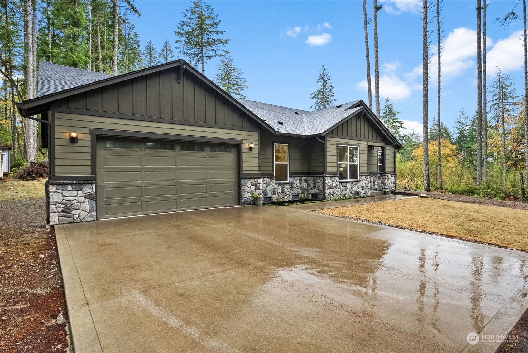 6320 Crescent Beach Road NW